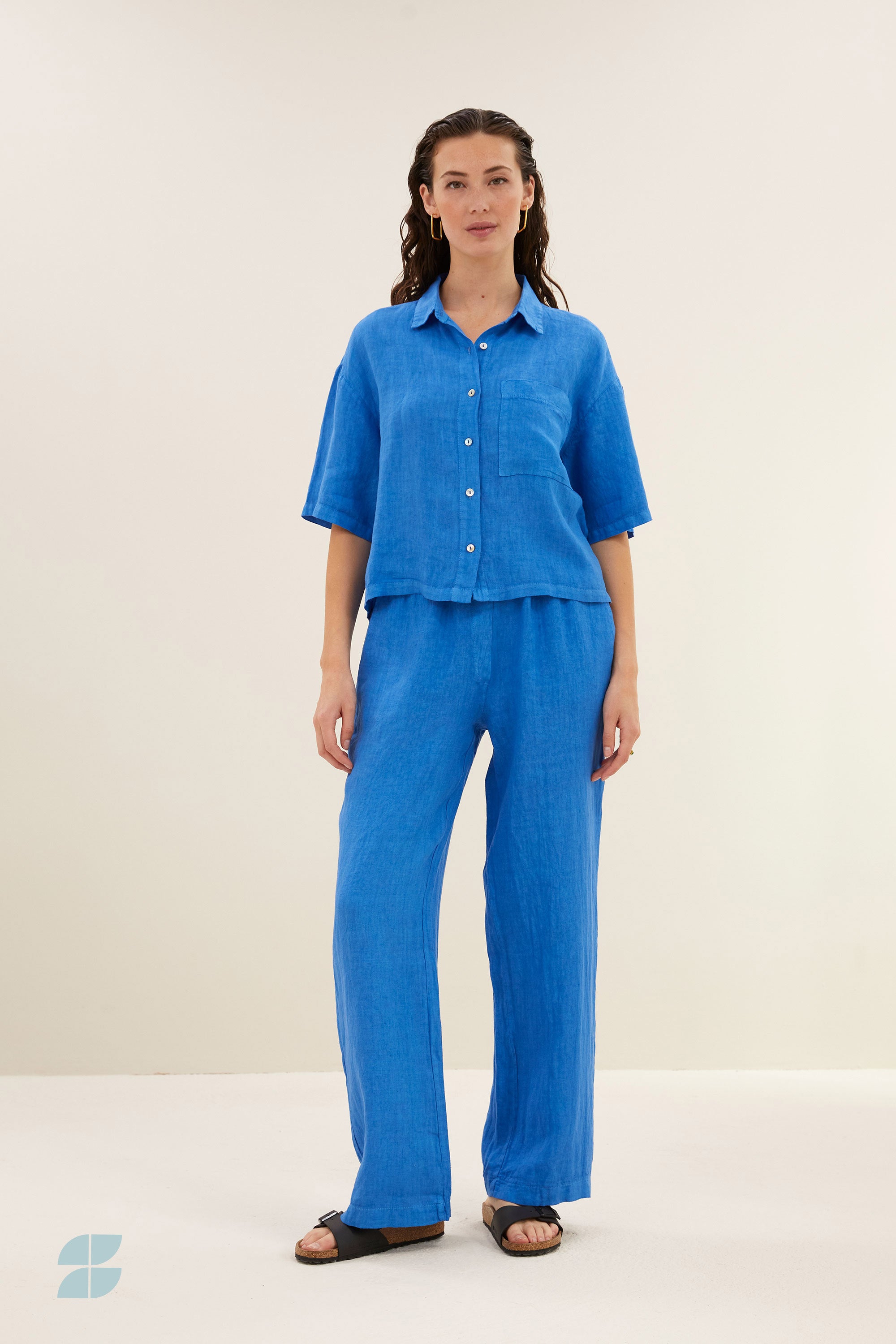 cris linen blouse | queens blue