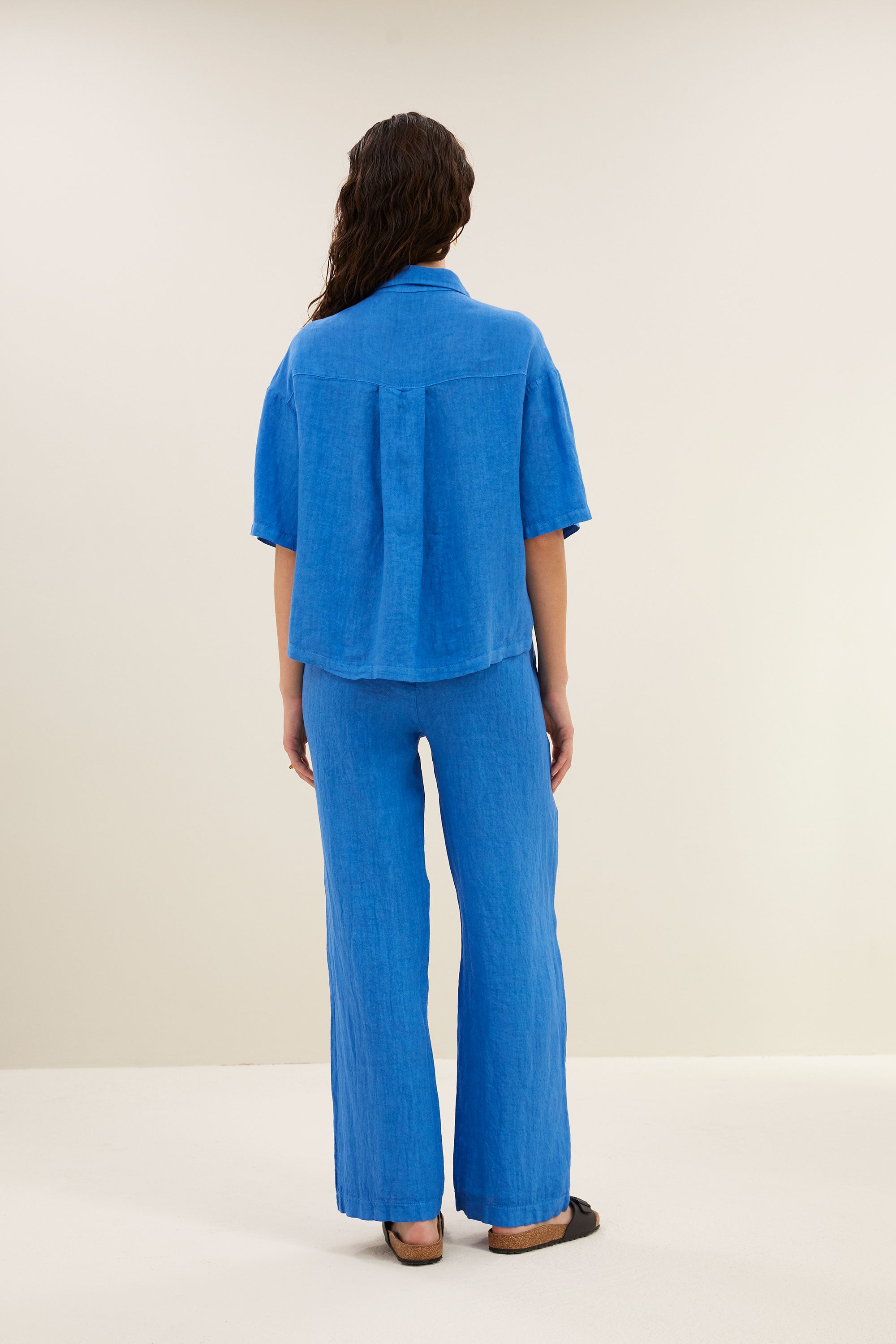 cris linen blouse | queens blue