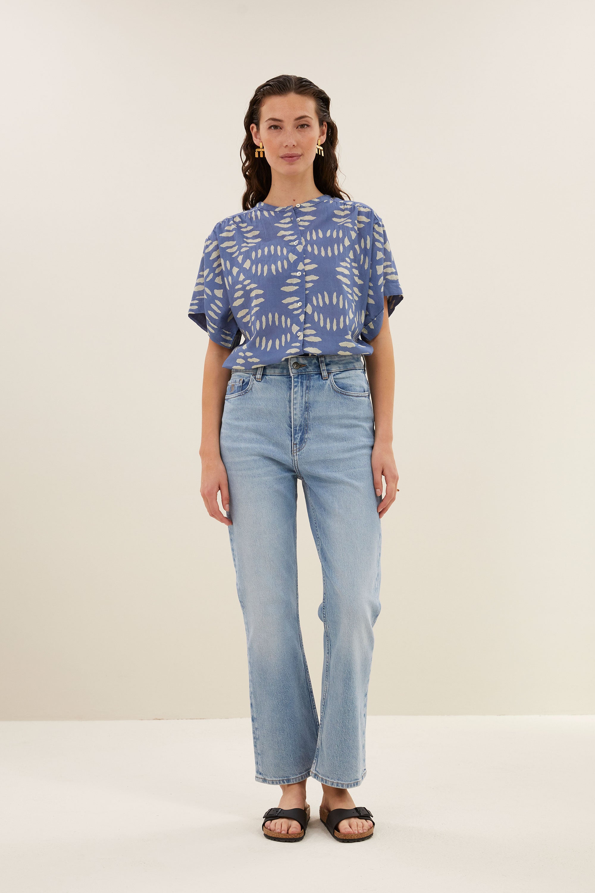 amber indigo blouse | blue indigo print