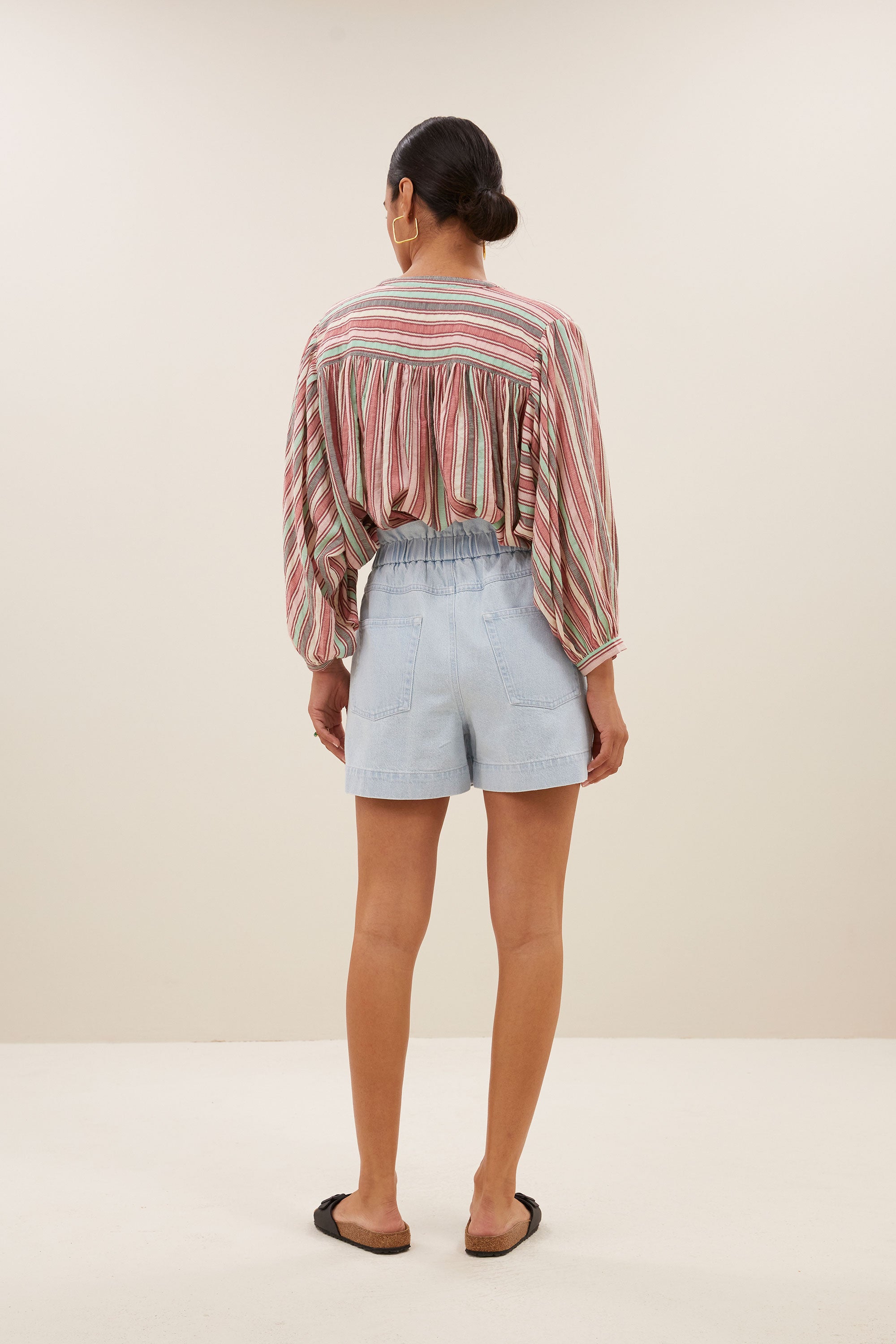 leon bleached denim shorts | bleached denim