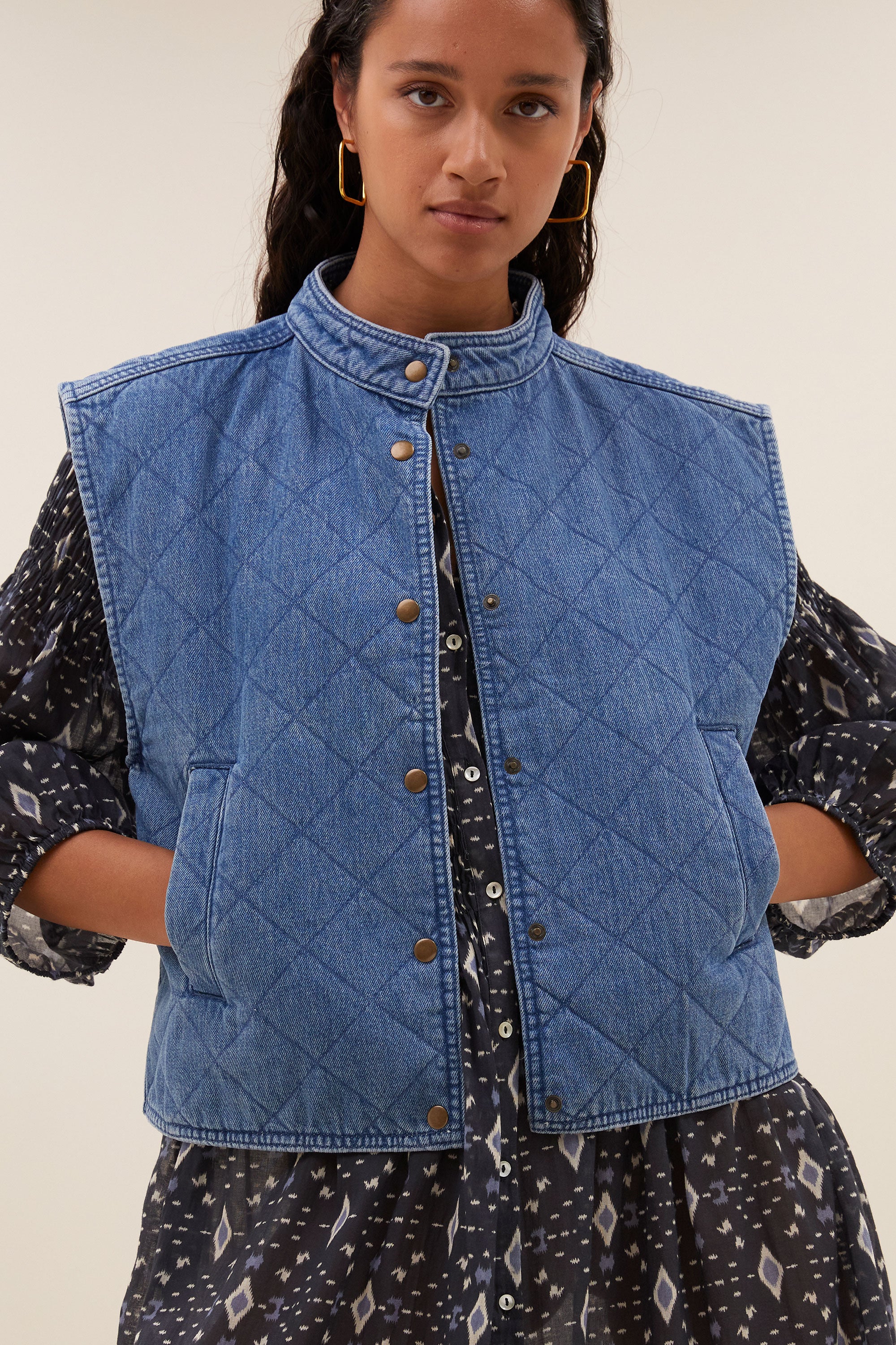 mave denim sleeveless jacket | denim