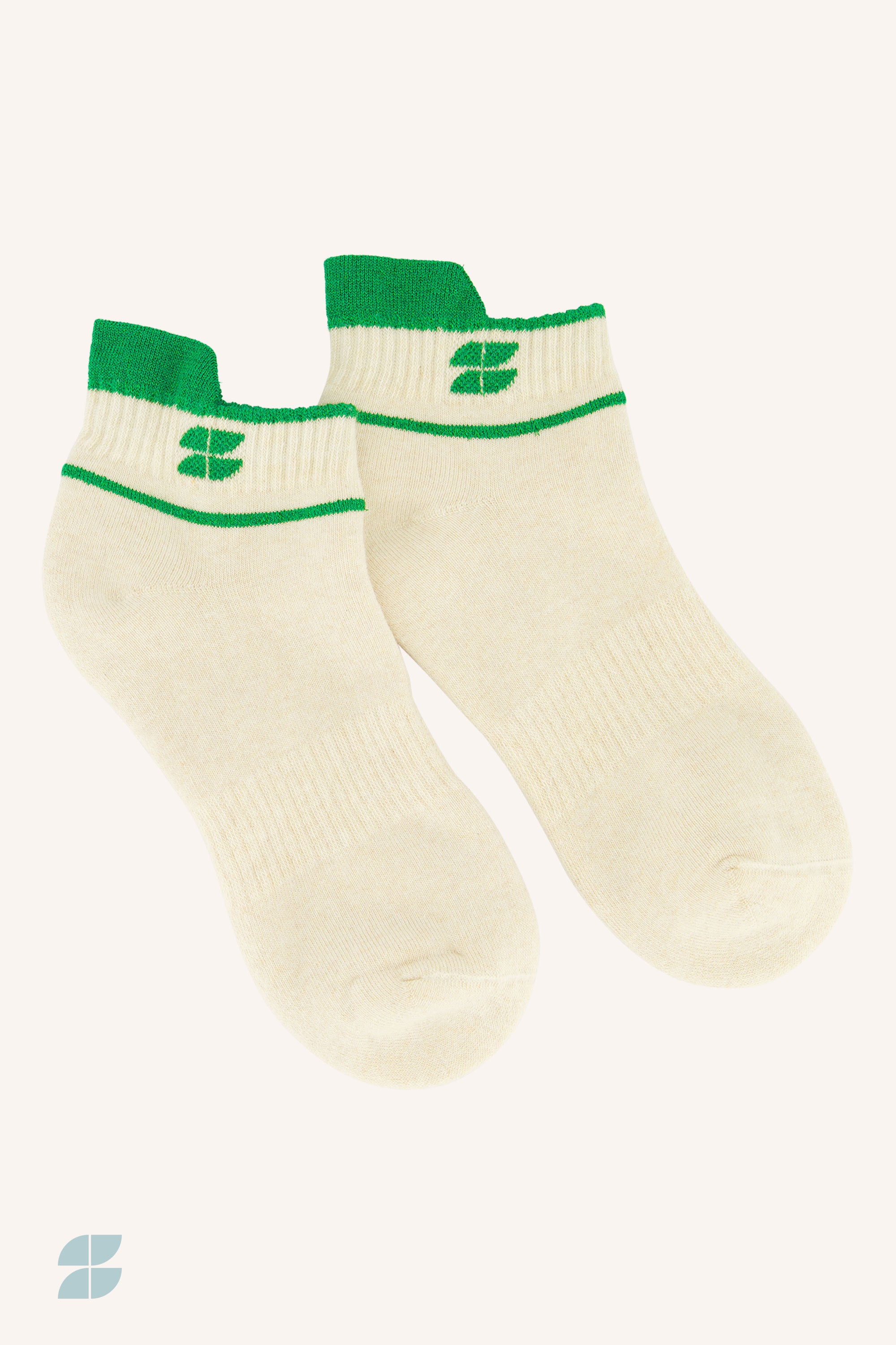 short logo socks | spring green lifestyle image