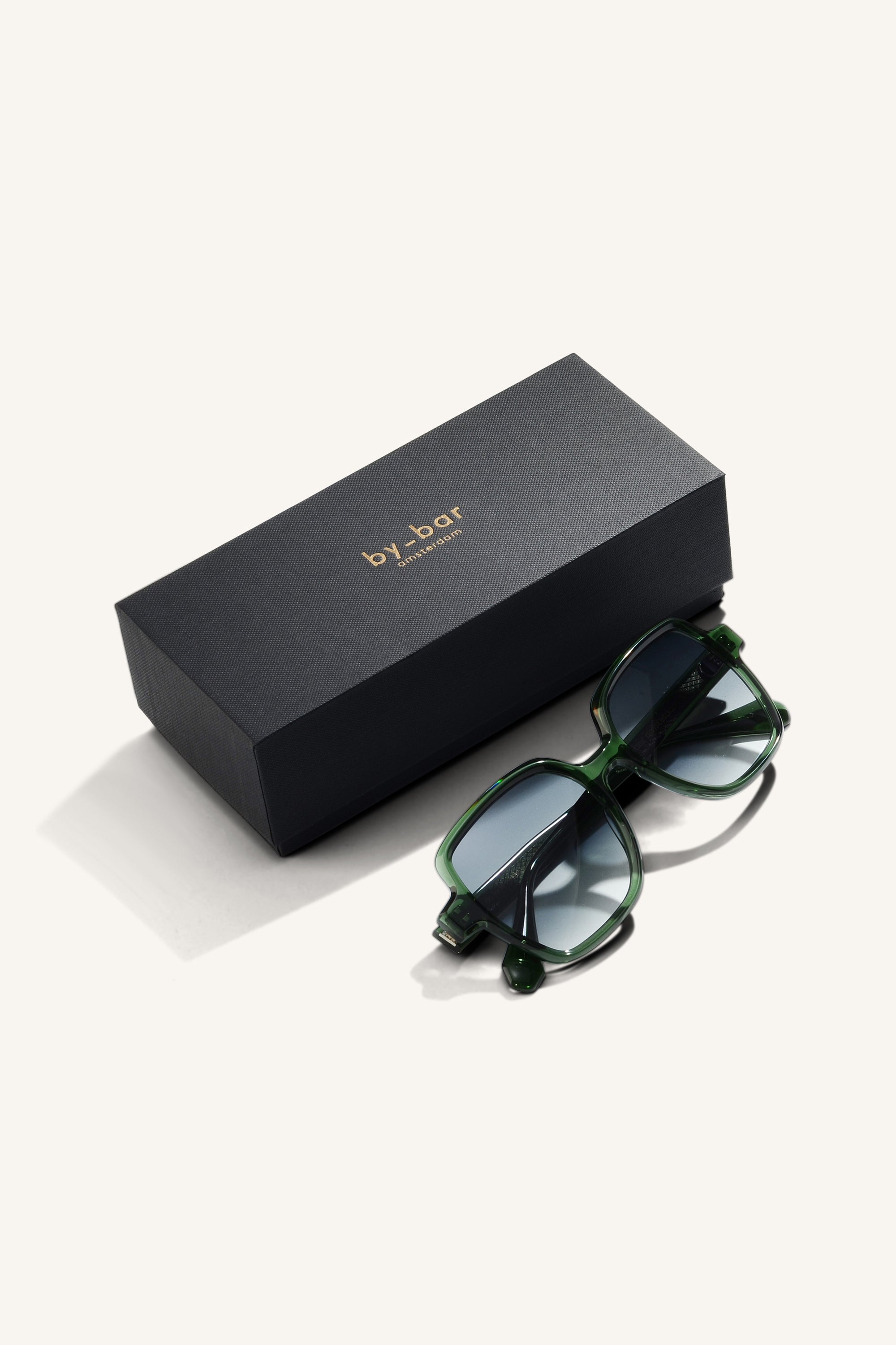 do sunglasses | jade green