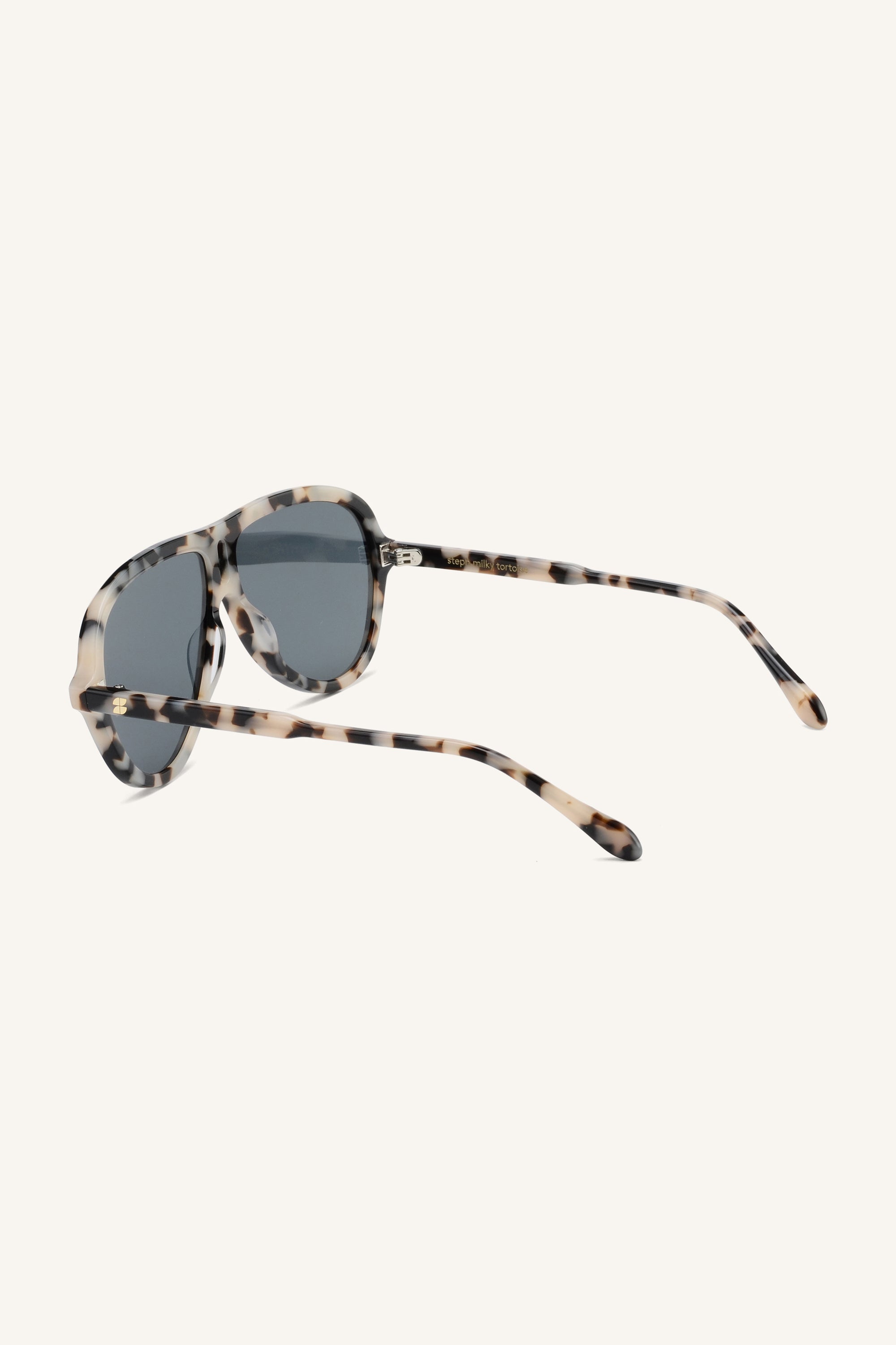 steph sunglasses | milky tortoise