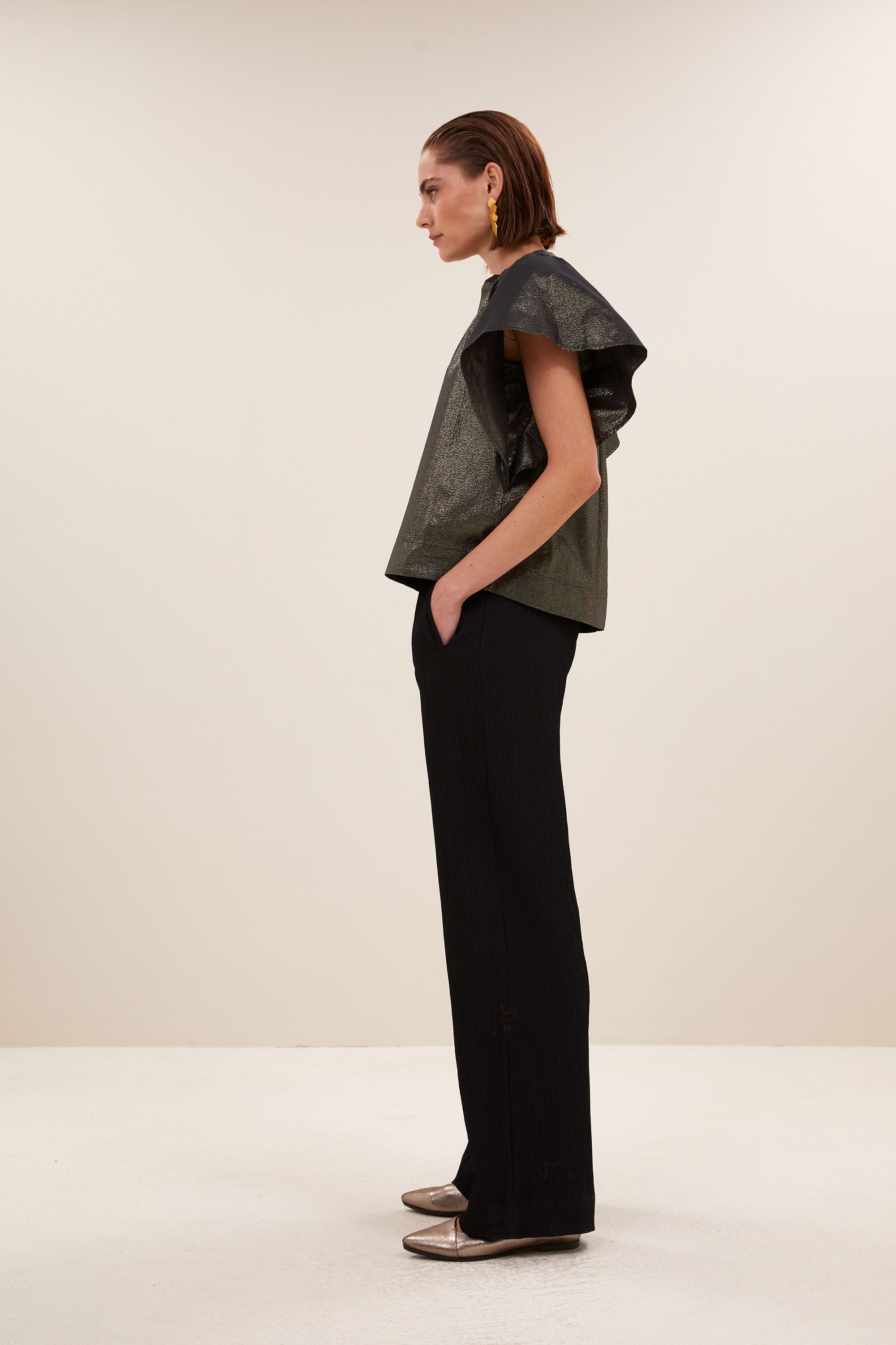 vina metallic blouse | gold