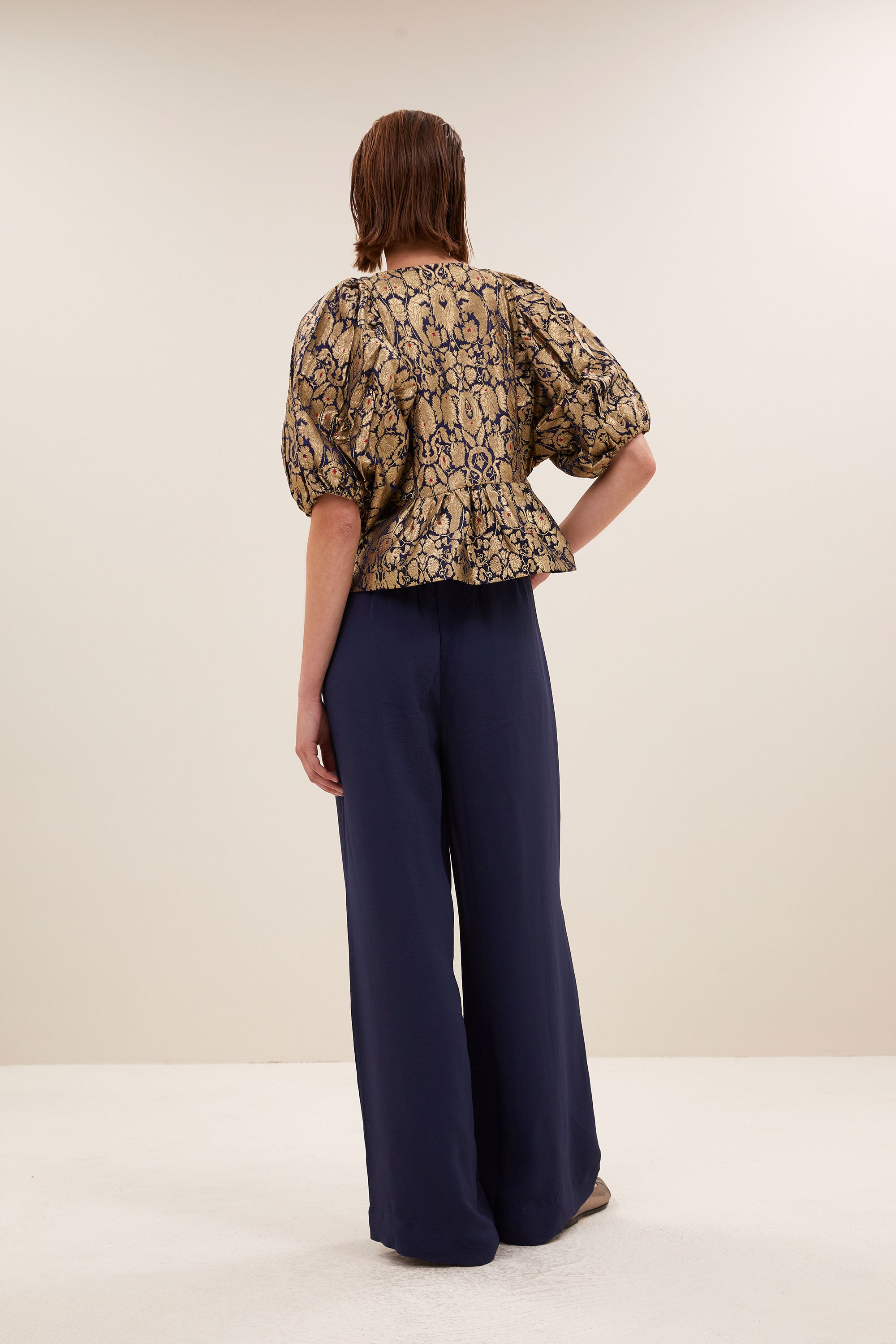 avelon festive blouse | gold