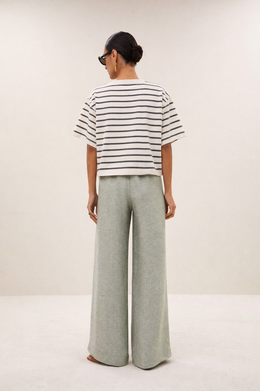top-bobbi-stripe-top-black-breton-stripe-by-bar-vooraanzicht