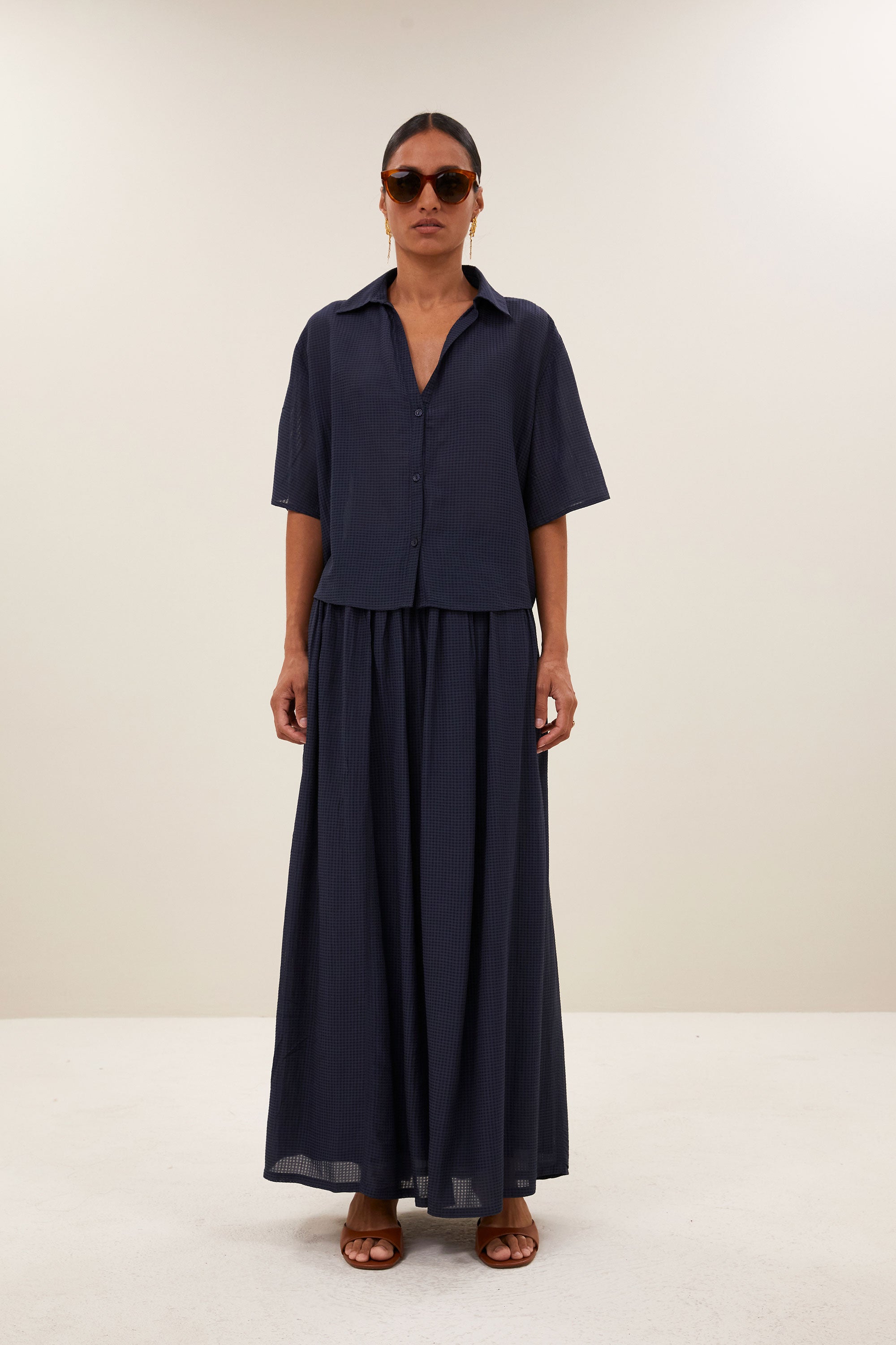 kick blouse | navy blue