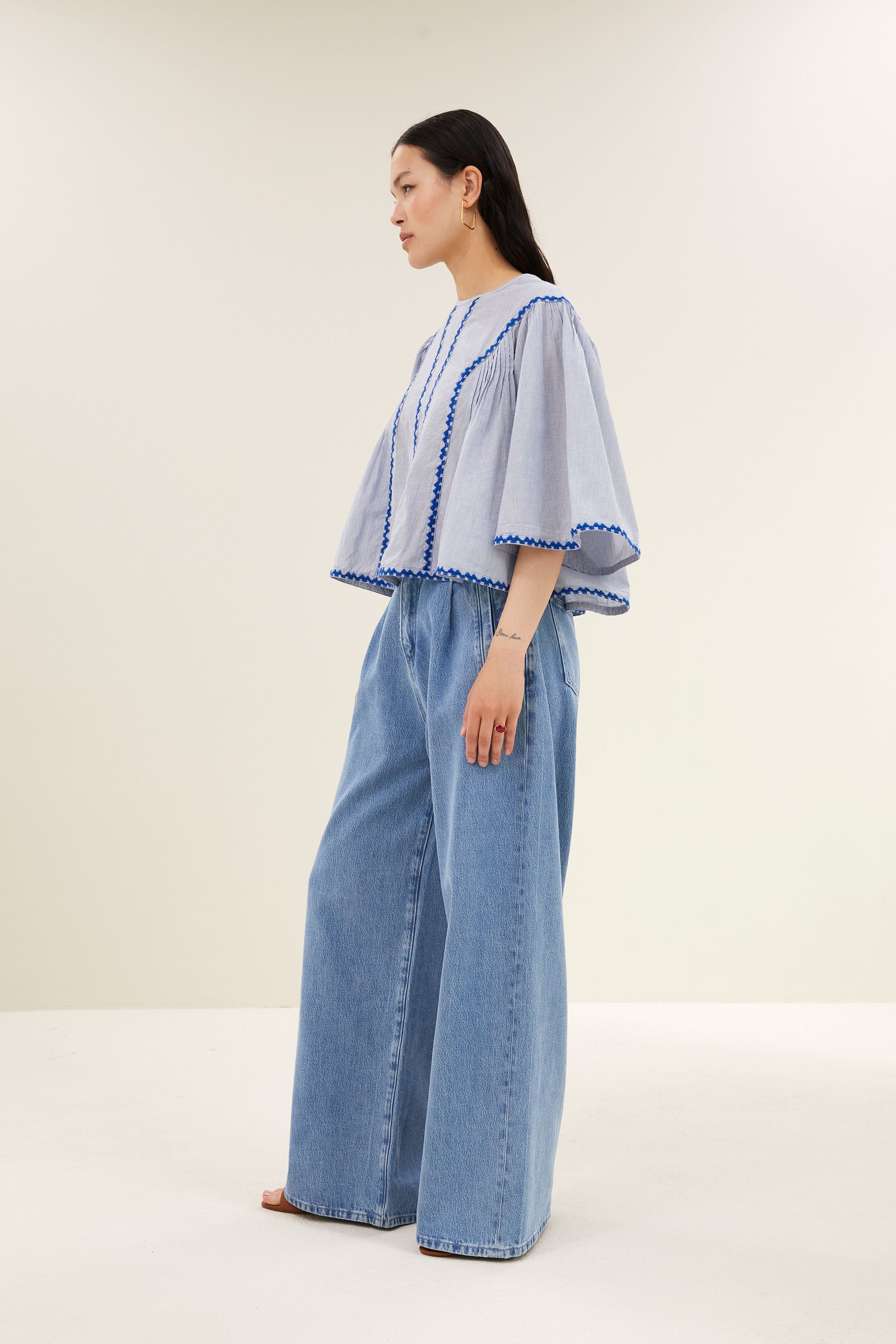 davin pinstripe blouse | blue pin stripe