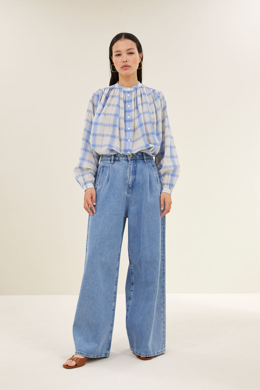 nyka-check-blouse-light-blue-check-by-bar-vooraanzicht