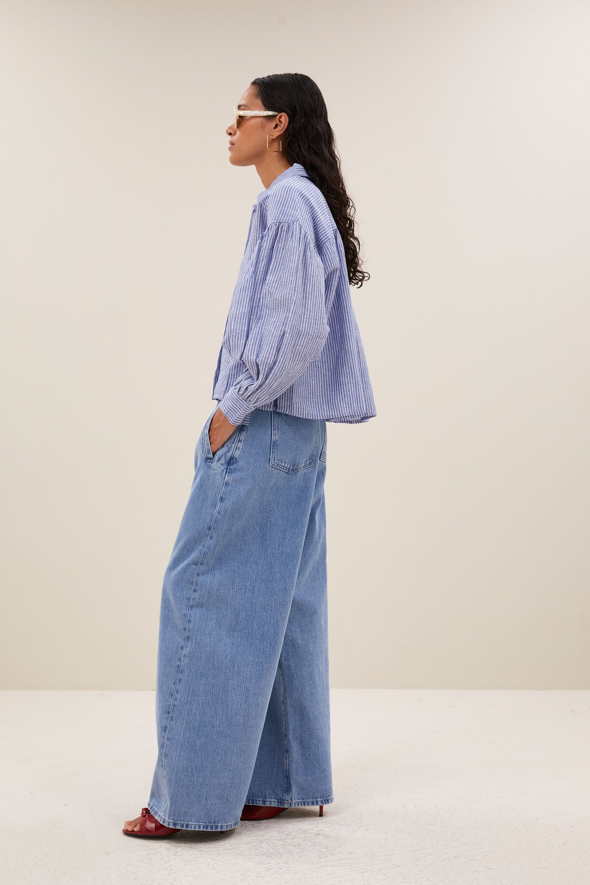 sarah short linen blouse | blue stripe