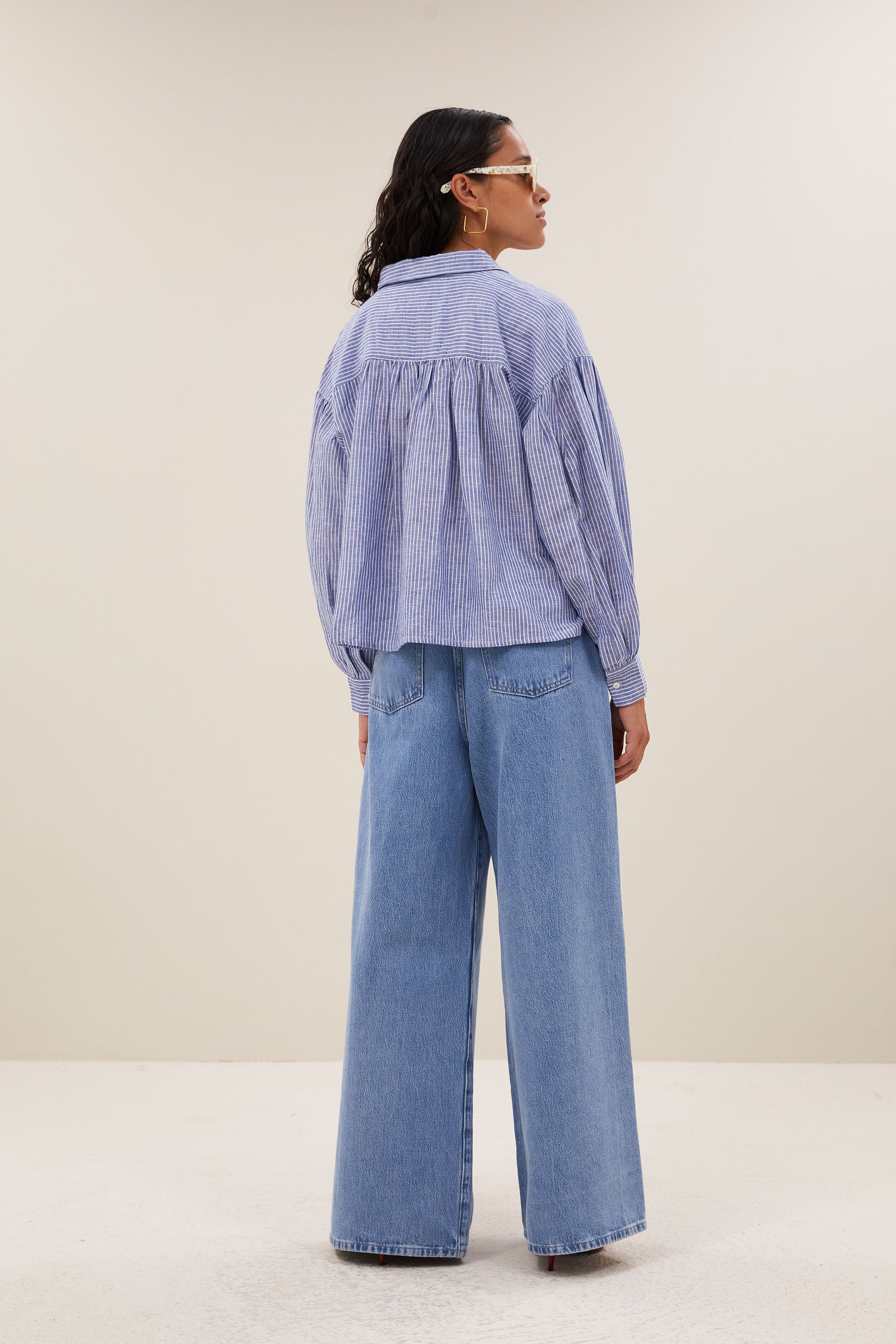 sarah short linen blouse | blue stripe