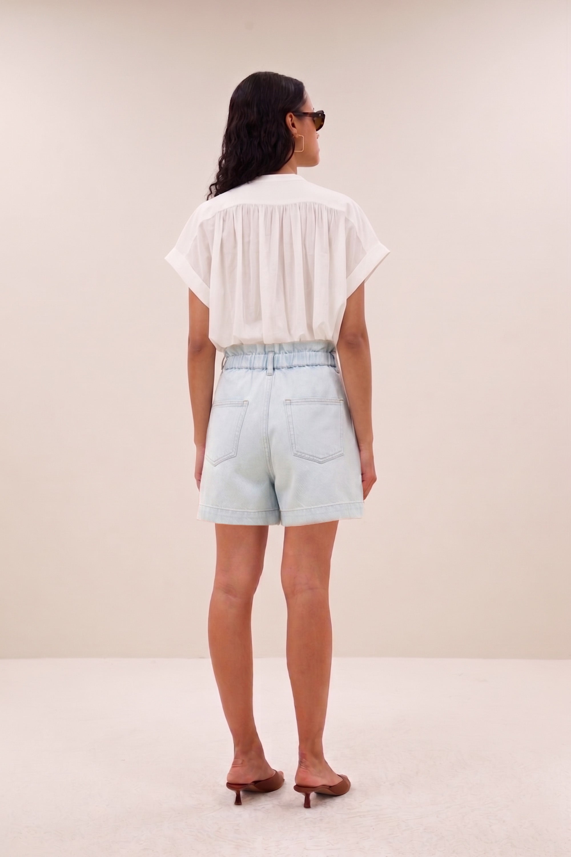 leon bleached denim short | bleached denim