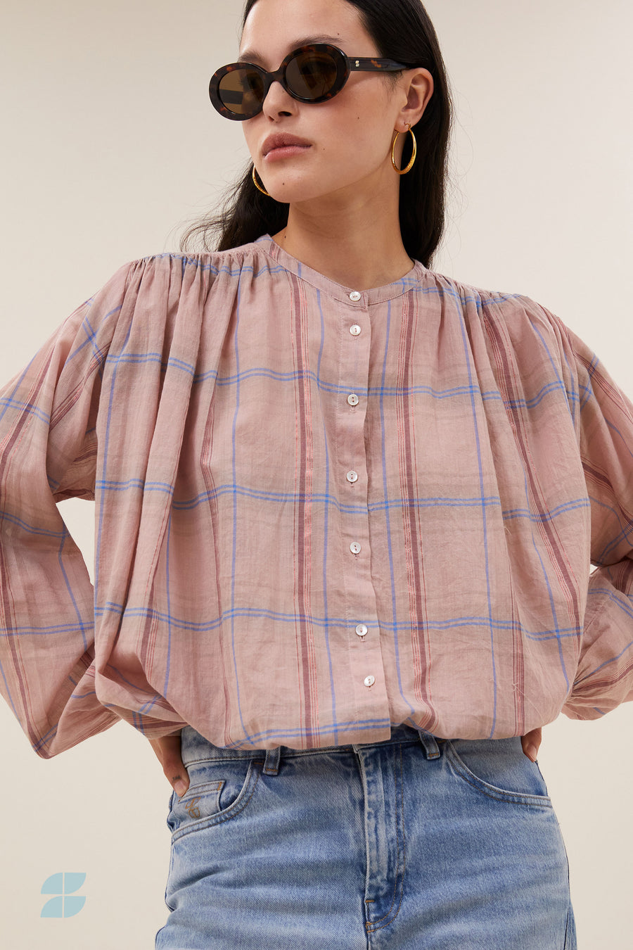 nyka-pink-check-blouse-blush-pink-check-knoopsluiting-normale pasvorm-ronde halslijn-by-bar-detail