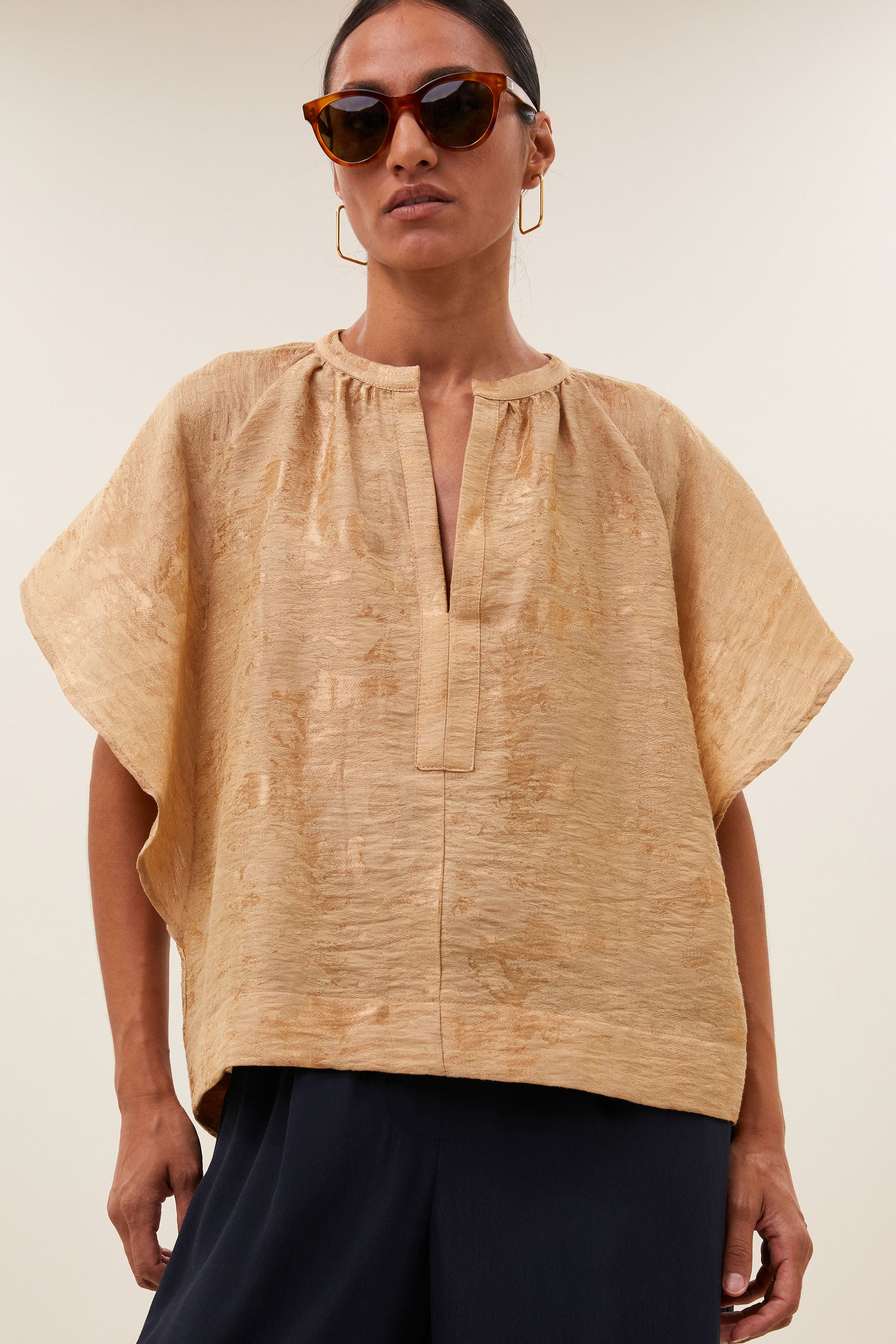 vina jacquard blouse | desert