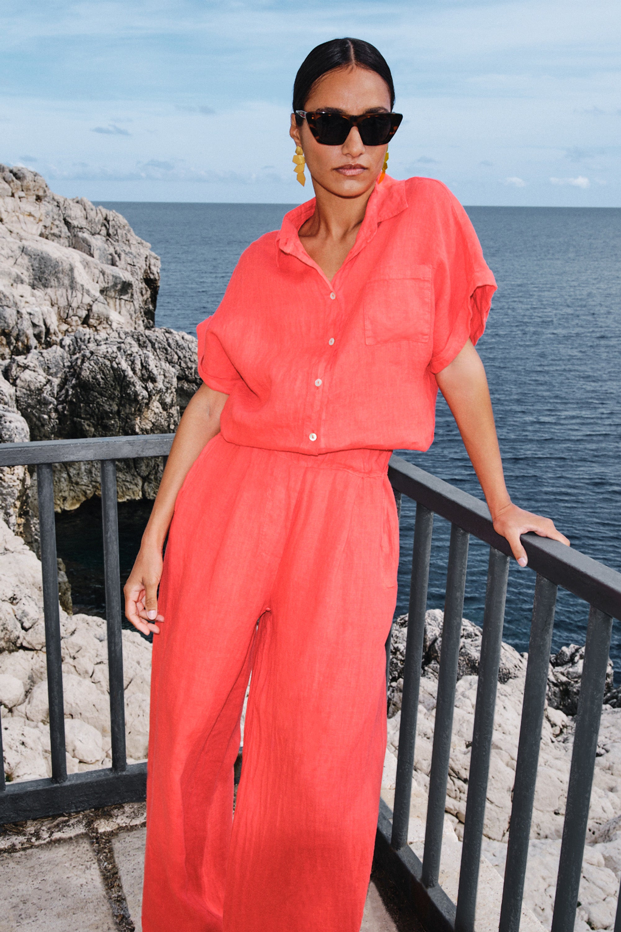 rose linen blouse | lipstick