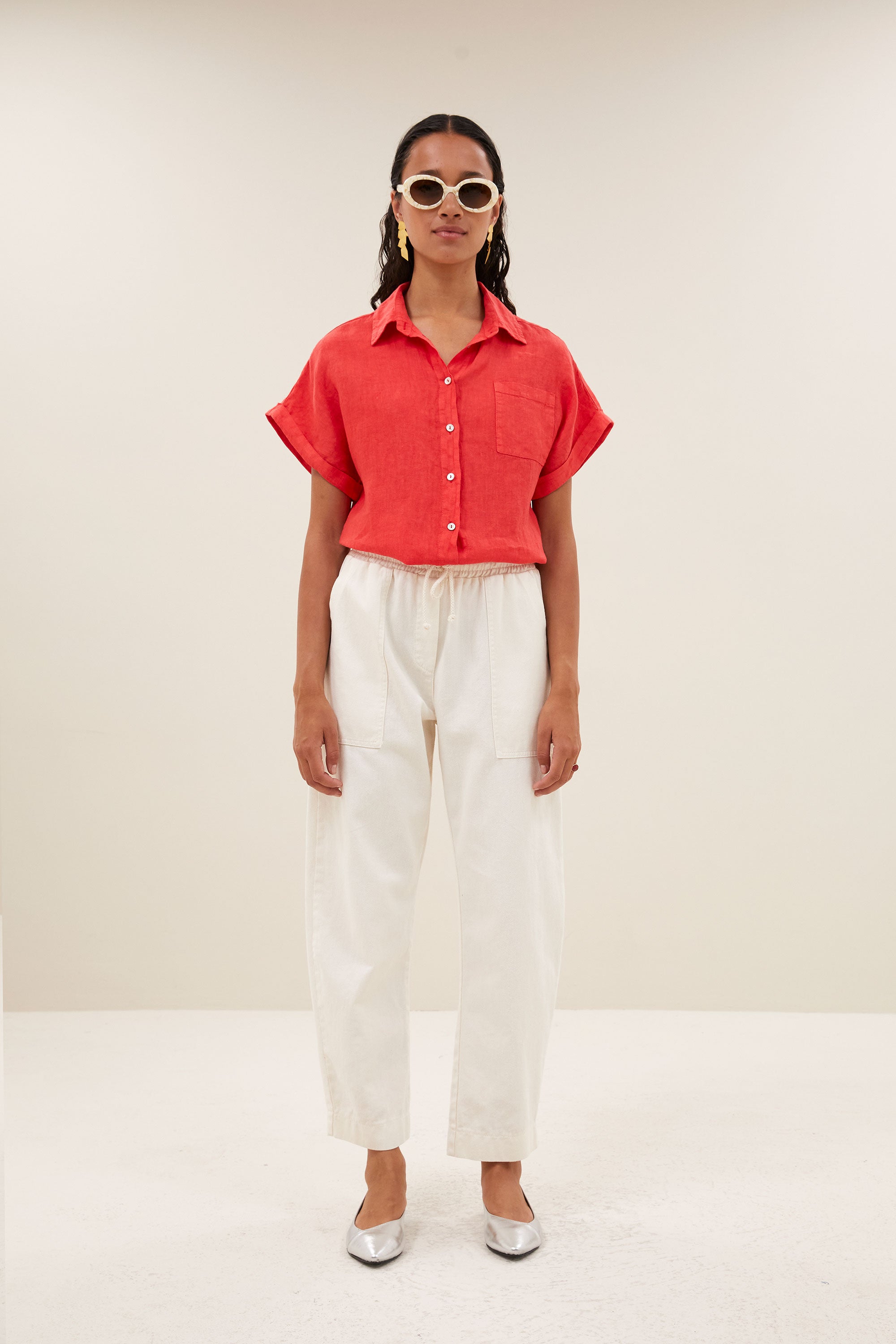 rose linen blouse | lipstick