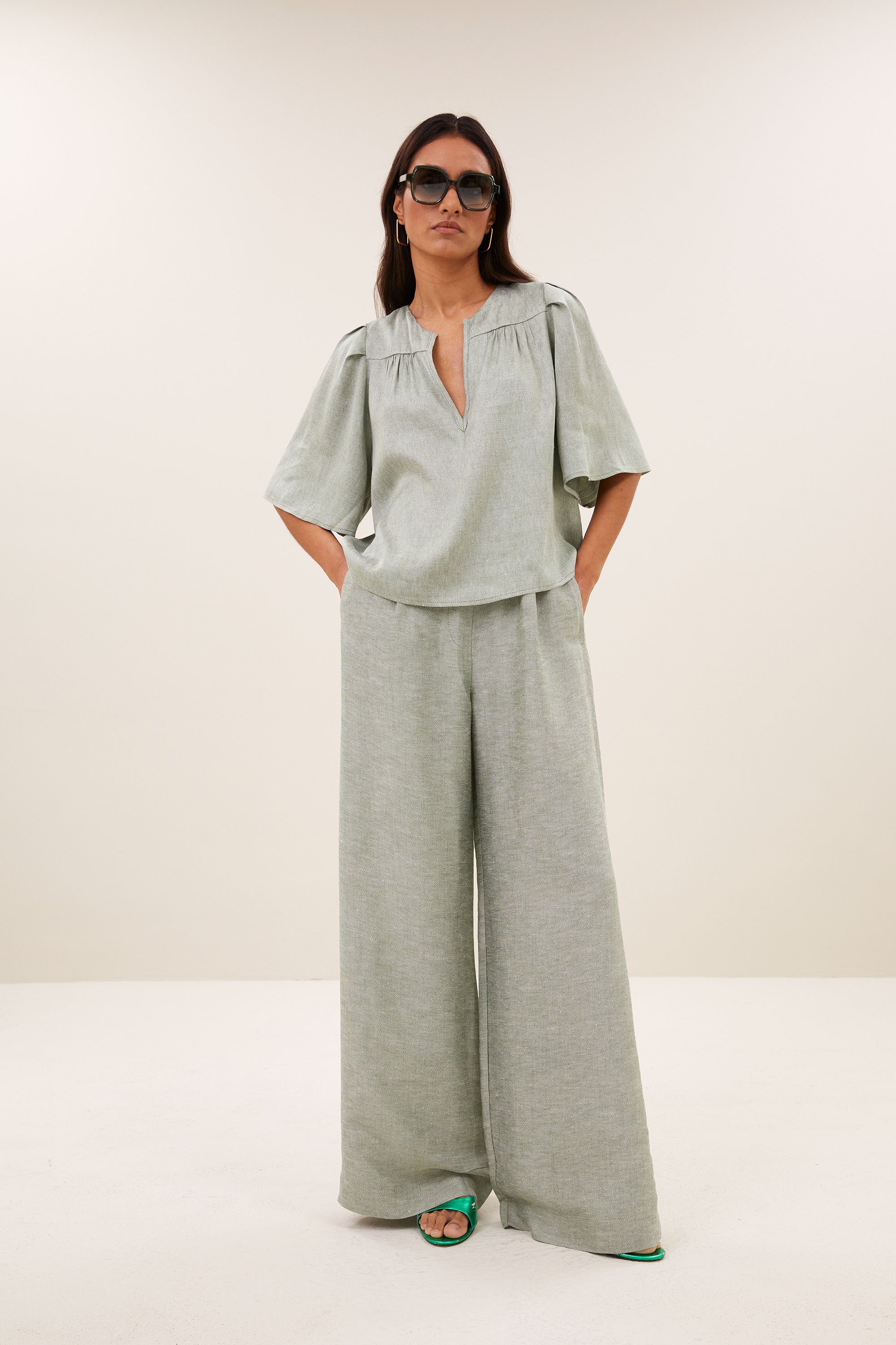 celin gloss pants | light mint