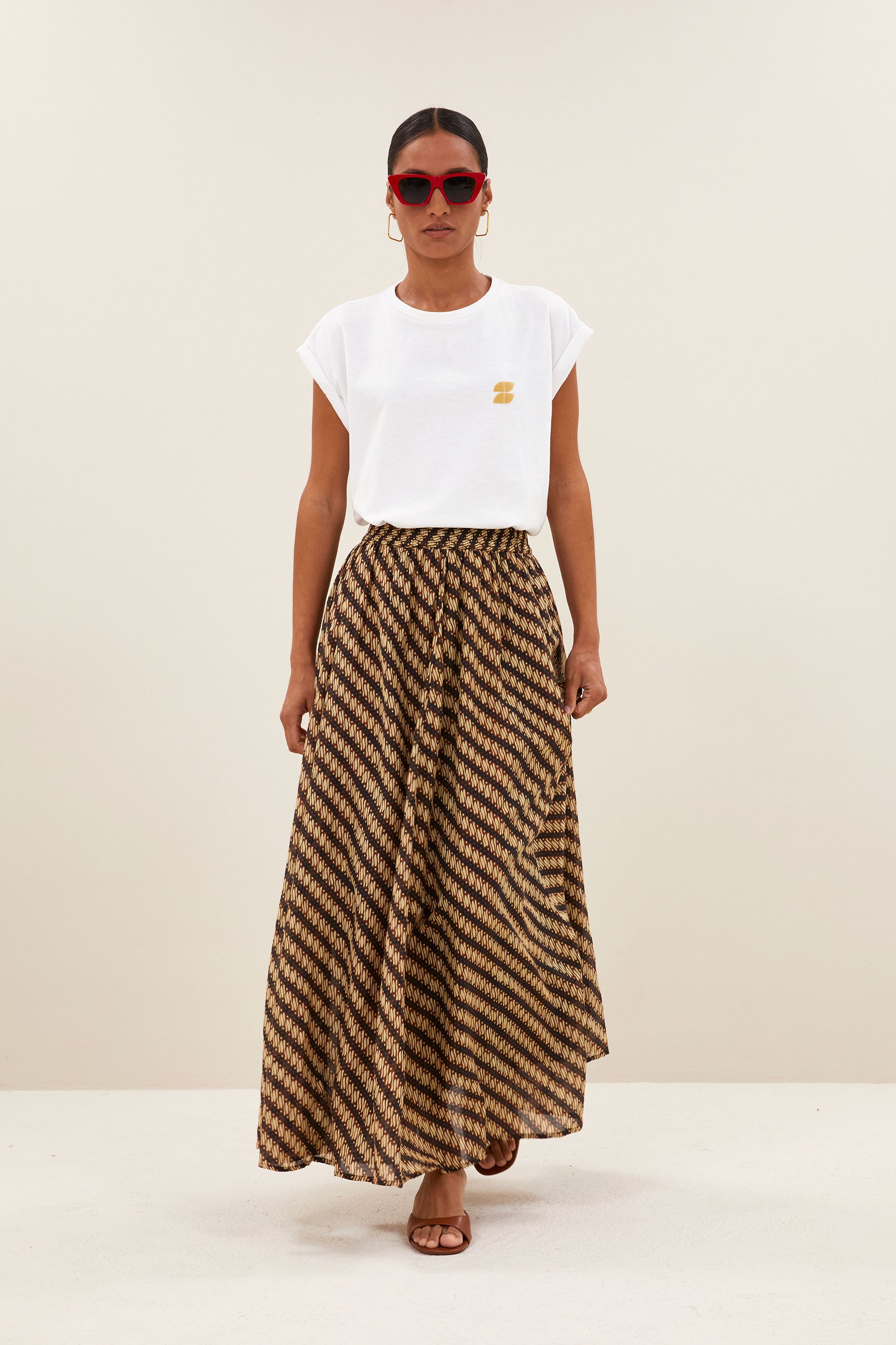 tobi flame logo top | bright white