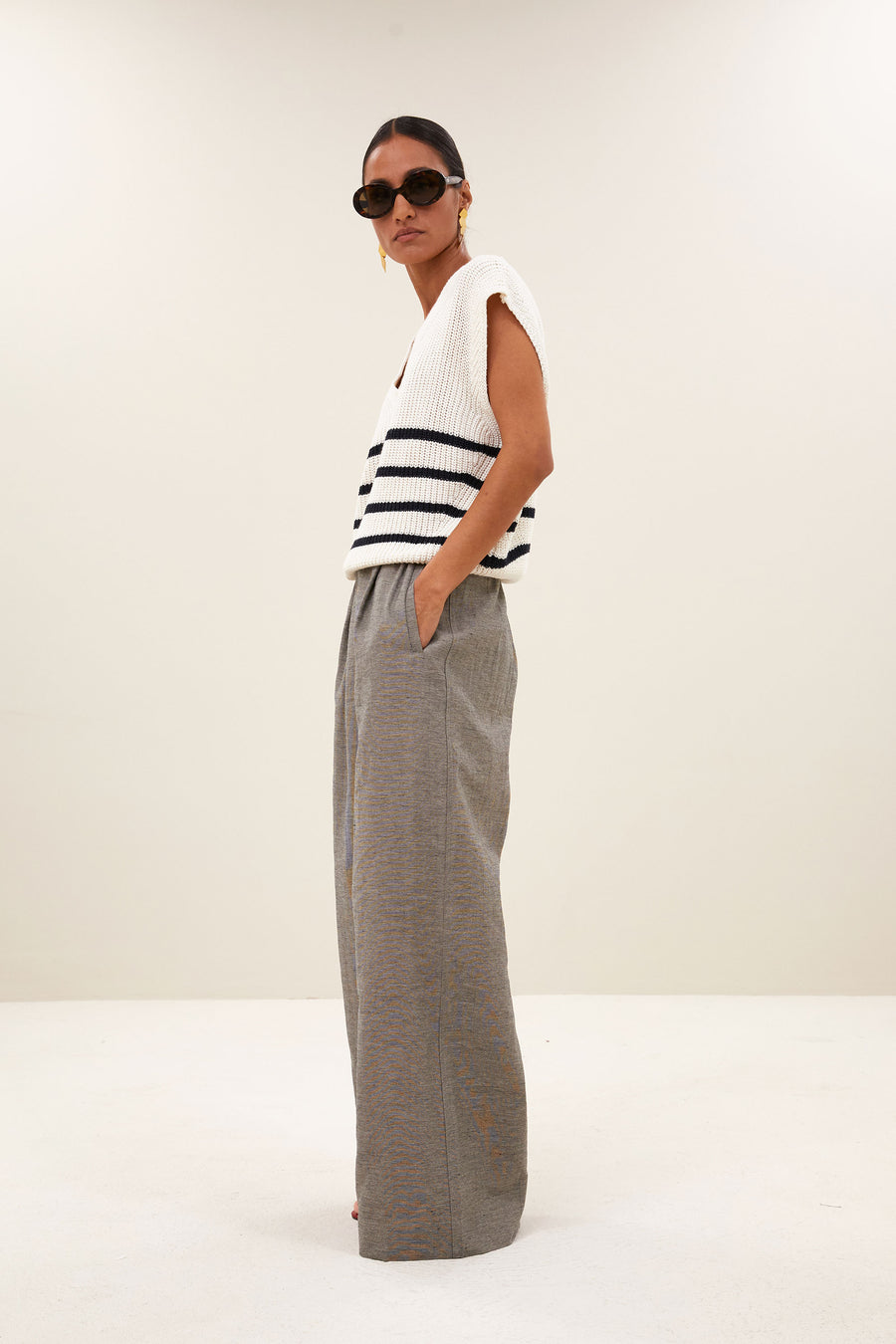 spencer-lune-spencer-off-white-by-bar-vooraanzicht