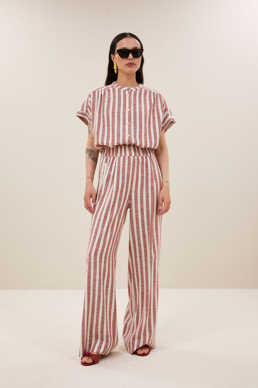 pants-benji-wide-stripe-pants-red-stripe-by-bar-aanvullende foto