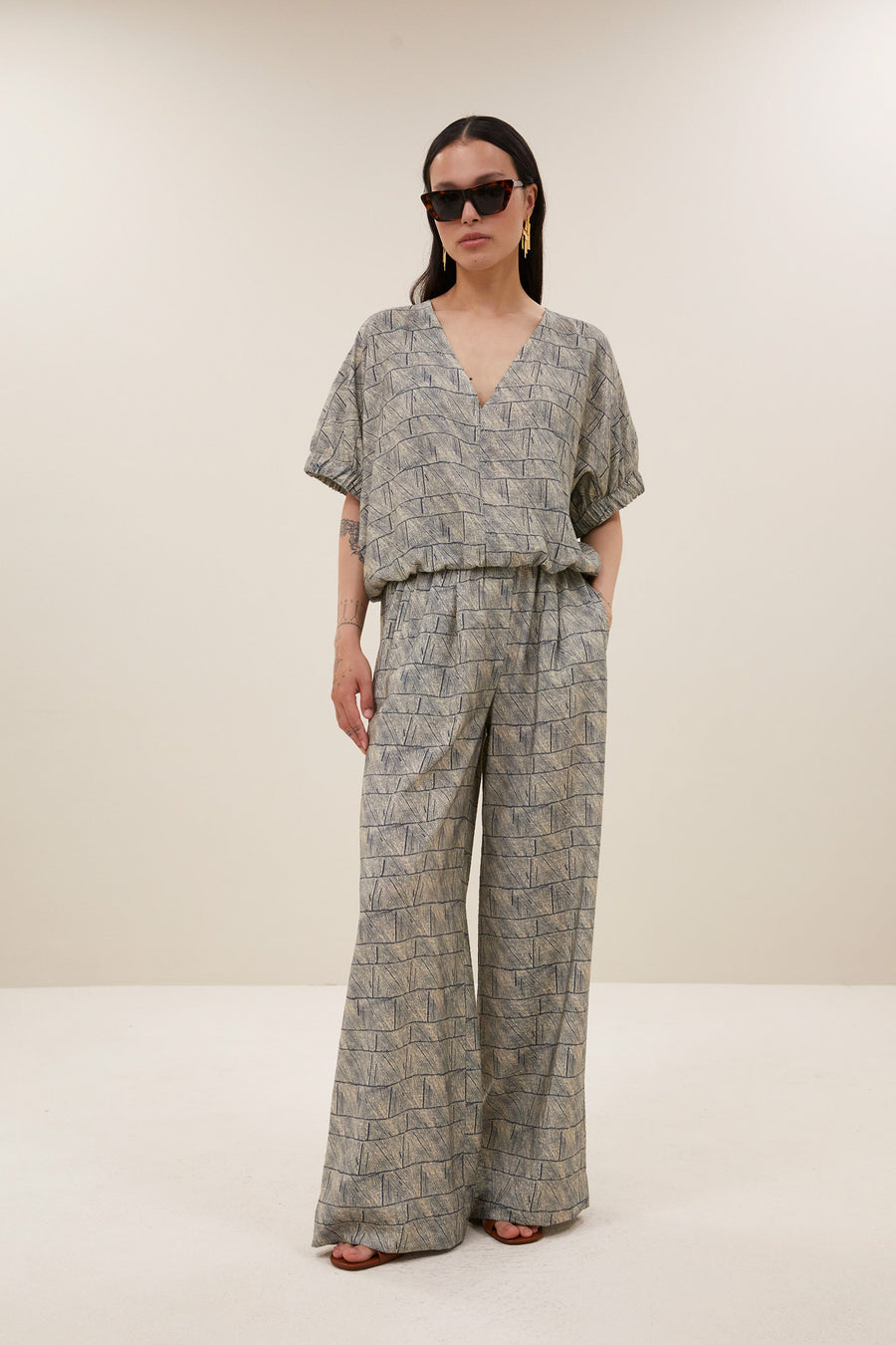 benji-vay-pants-vay-print-casual fit-hoge taille-losvallende pasvorm-by-bar-aanvullende-foto