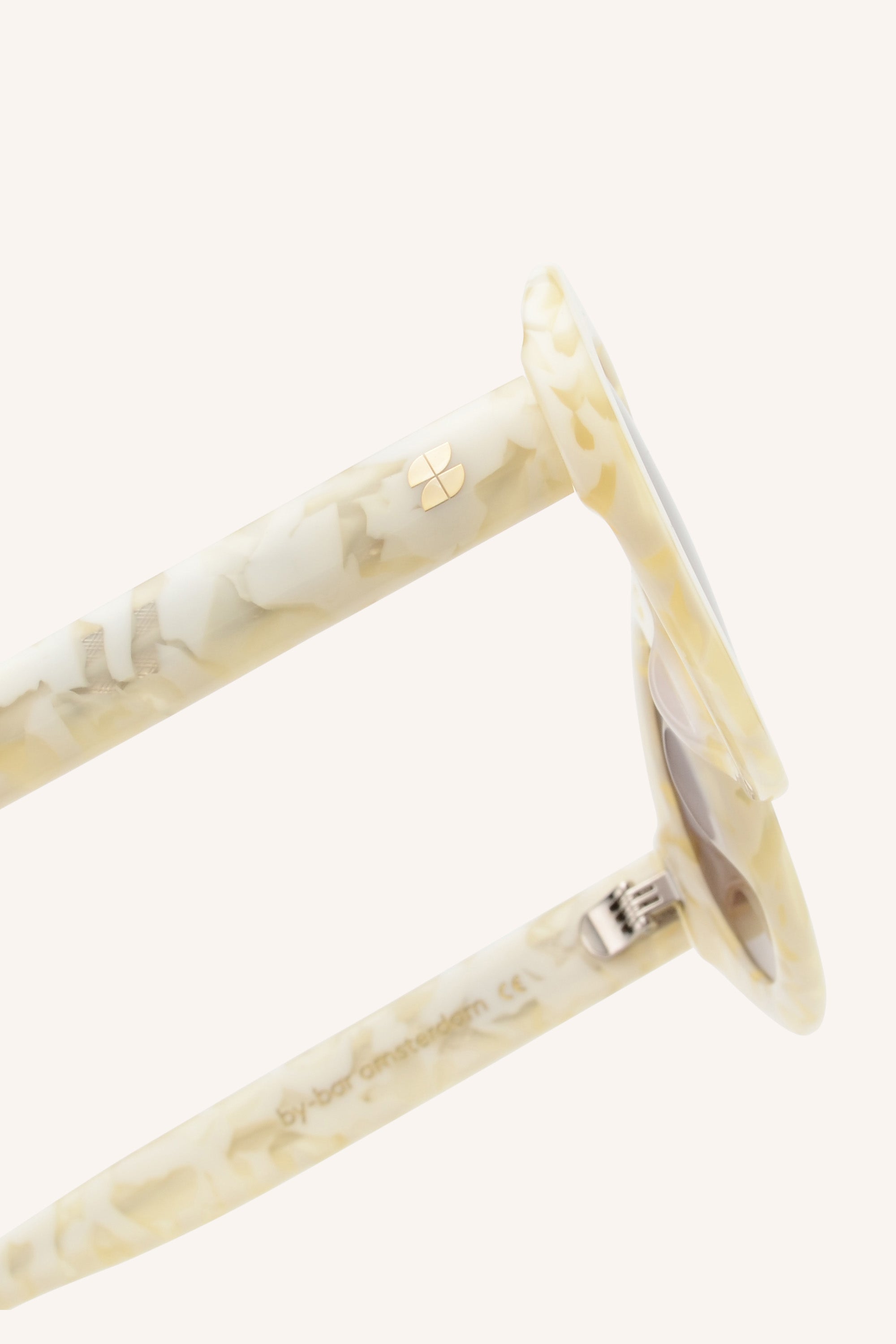 noa sunglasses | bright marble