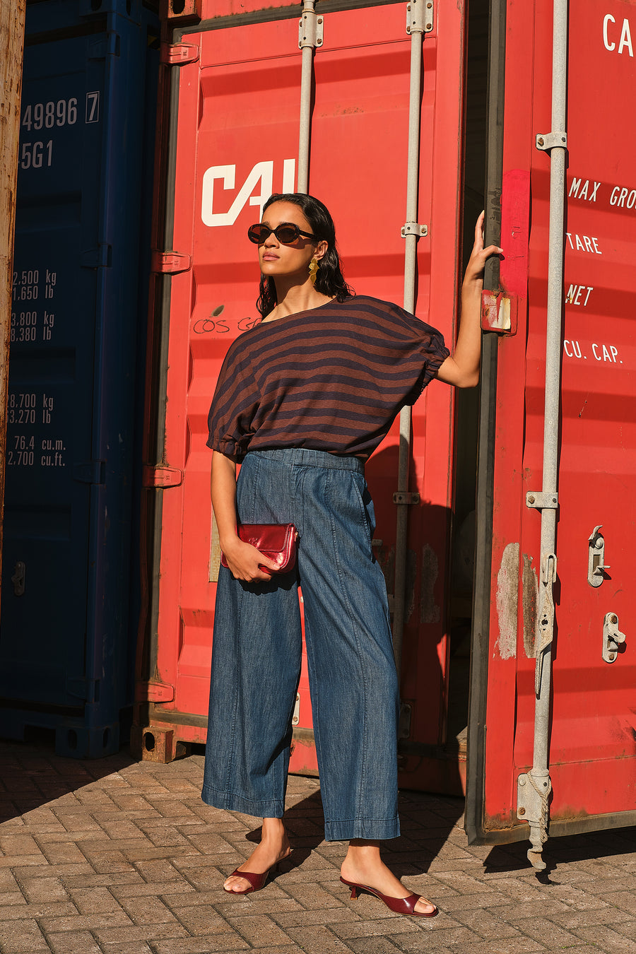 fuji-denim-pants-dark-denim-hoge taille-losvallende pasvorm-draagbaar als set-by-bar-aanvullende-foto
