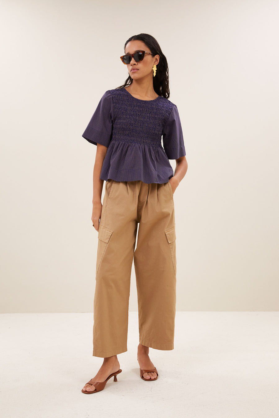 runa-stripe-top-tulsi-stripe-korte fit-biologisch katoen-geplooide details-by-bar-aanvullende-foto