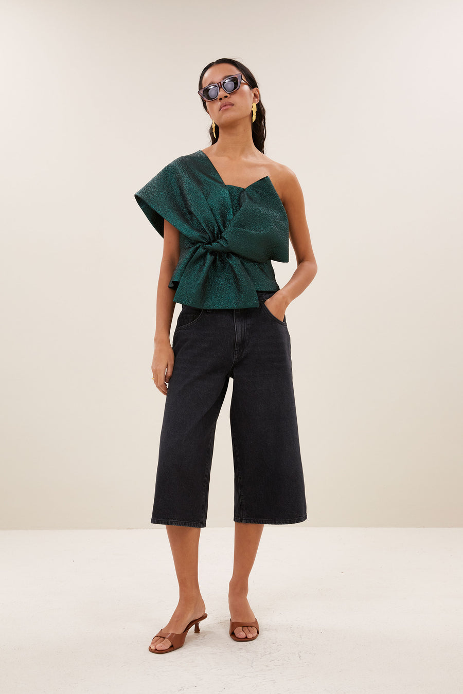 jula-metallic-top-green-metallic-all-time classic-blinde ritssluiting-aansluitende fit-by-bar-aanvullende-foto