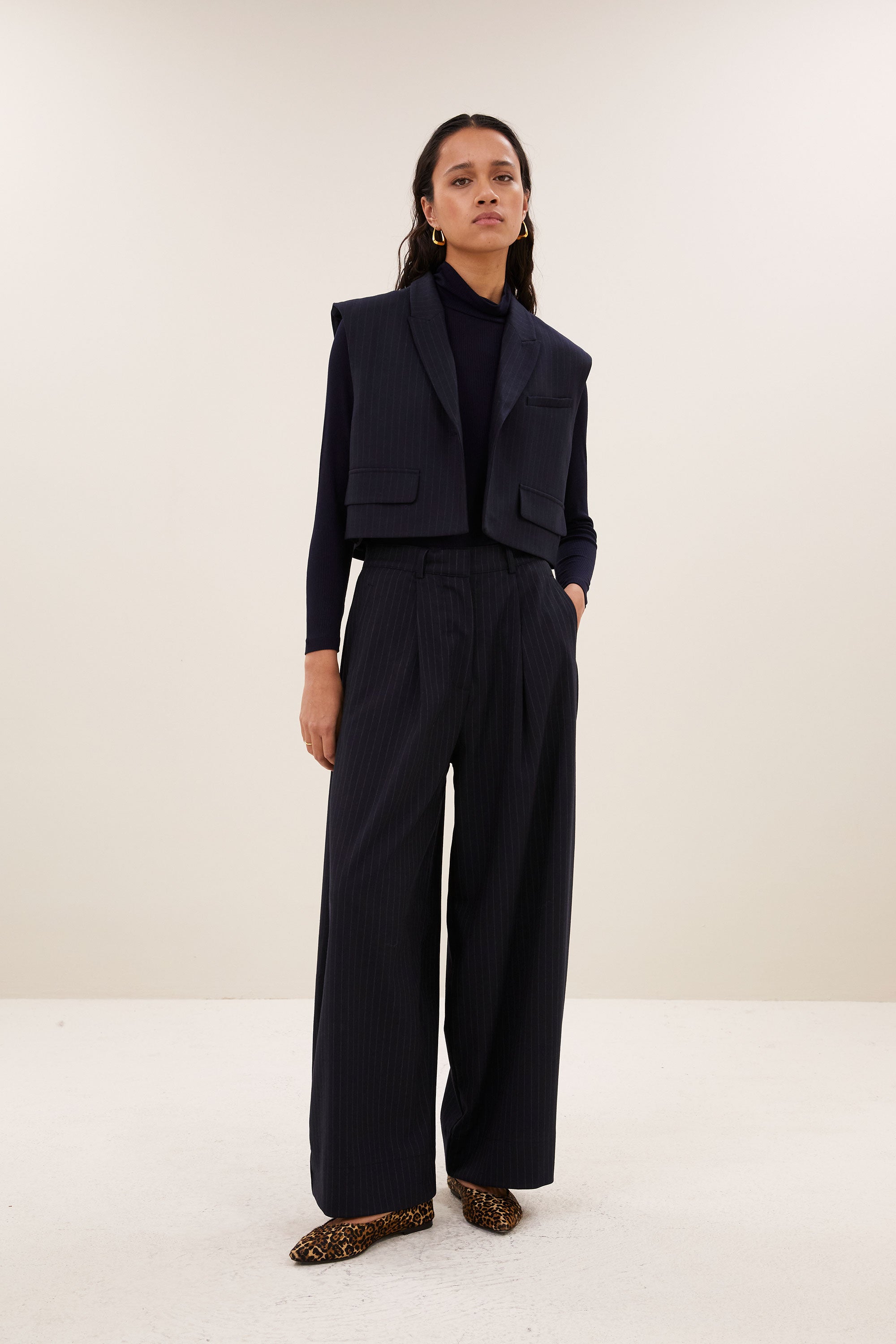 basic-ls-turtle-rib-top-night-sky-all-time classic-aansluitende fit-hoge hals-by-bar-achteraanzicht