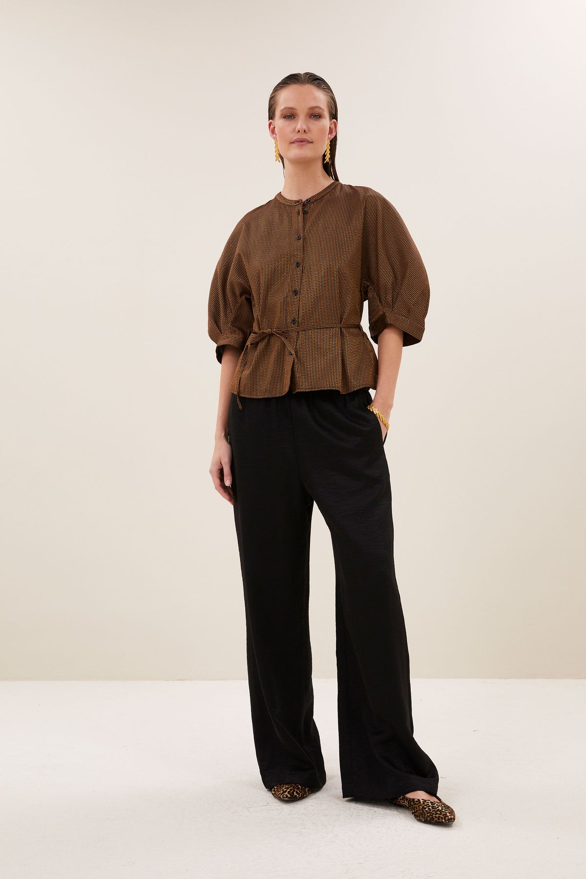 pelle metallic pants | black