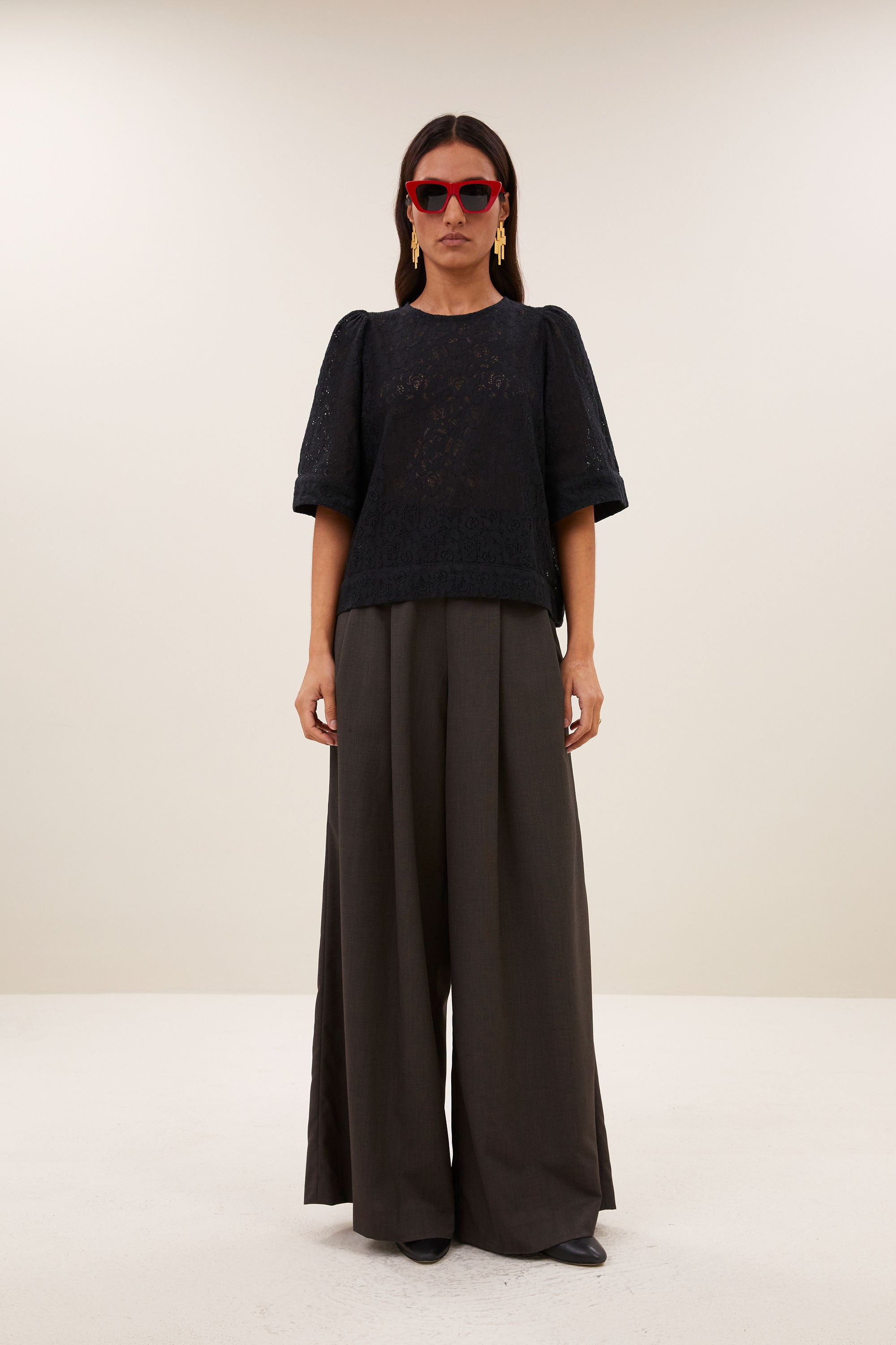 olivia lace blouse | black