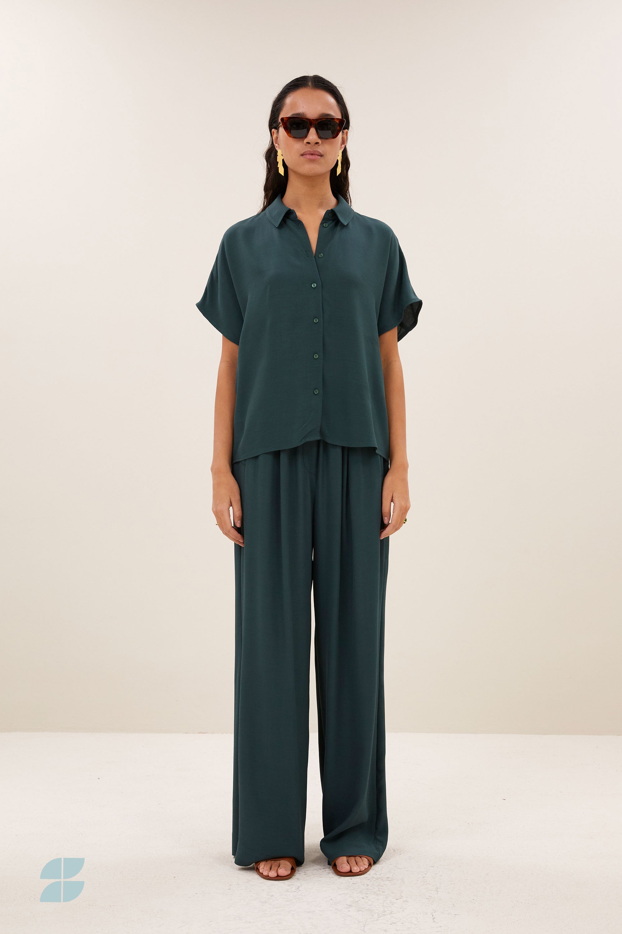 barley viscose blouse | dried basil