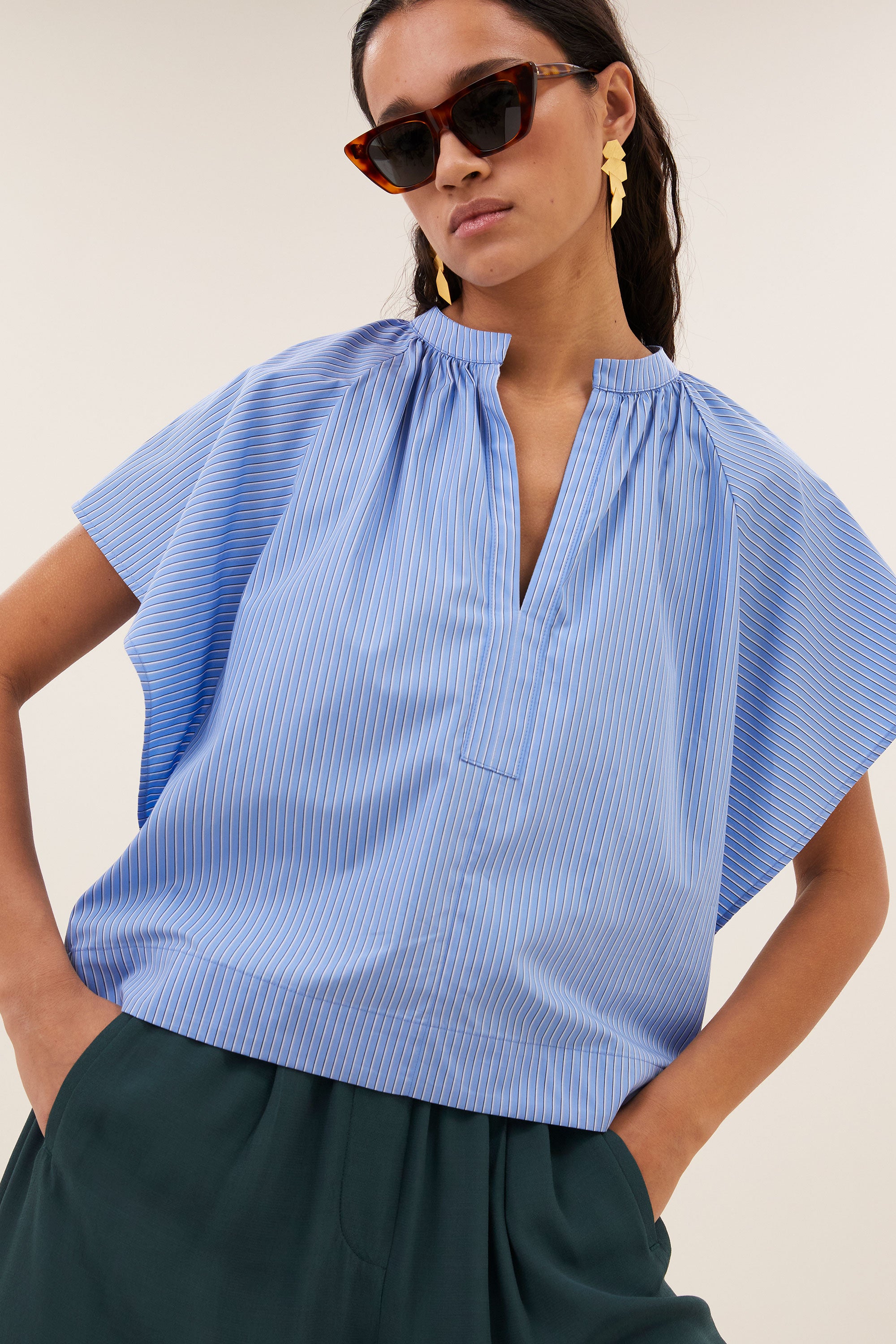 vina cloud blouse | cloud blue stripe