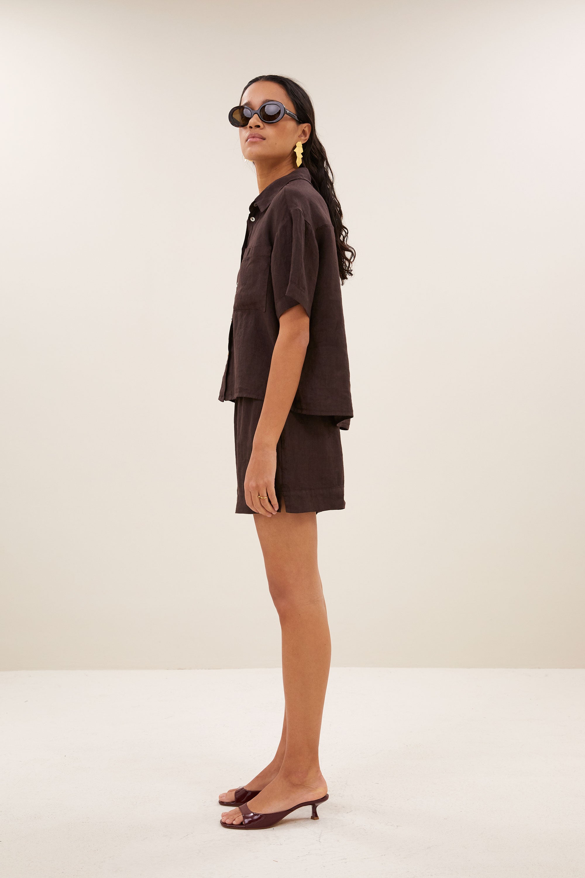 mara linen blouse | espresso