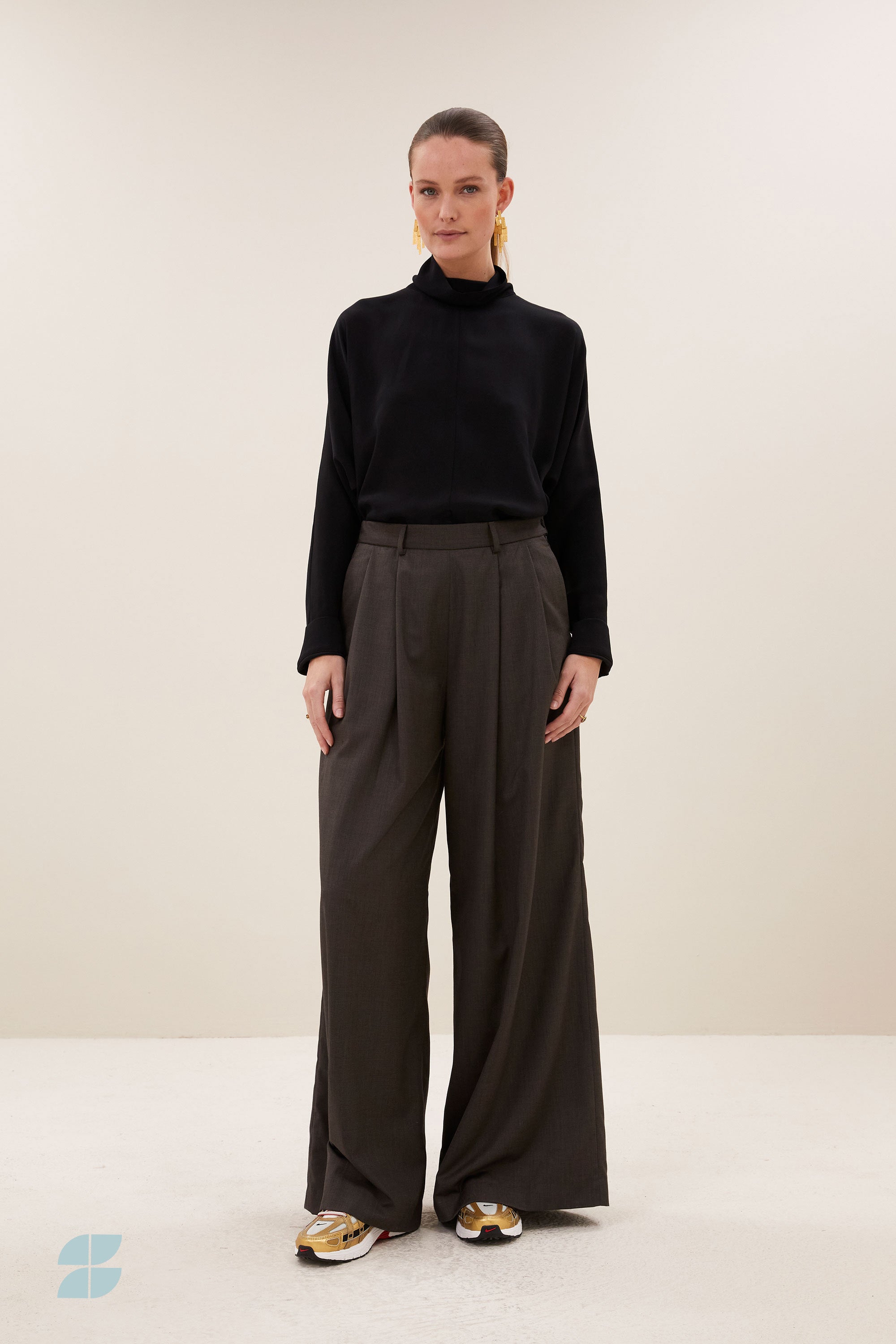 ien viscose blouse | jet black