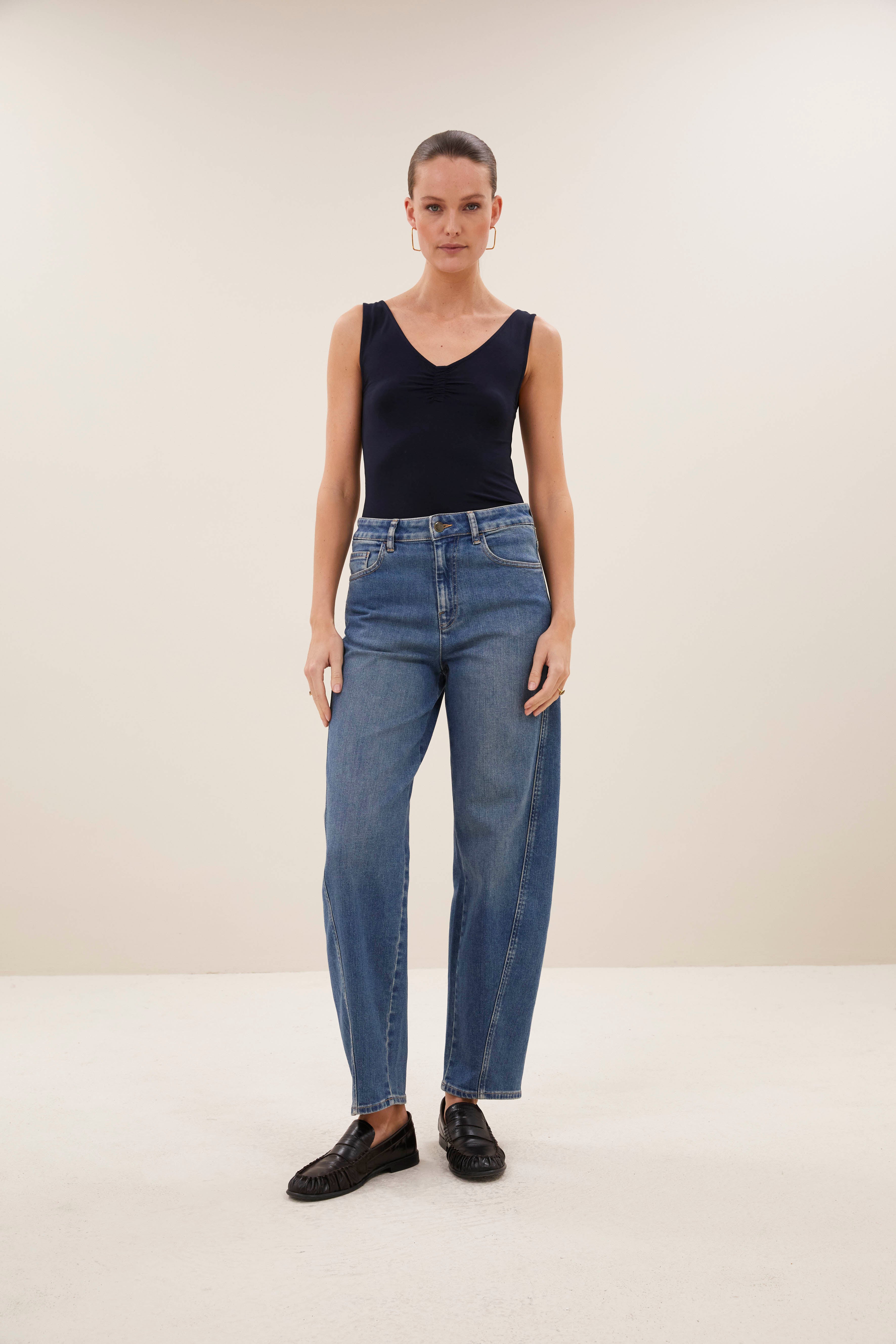 singlet-lia singlet dark navy-by-bar-aanvullende foto