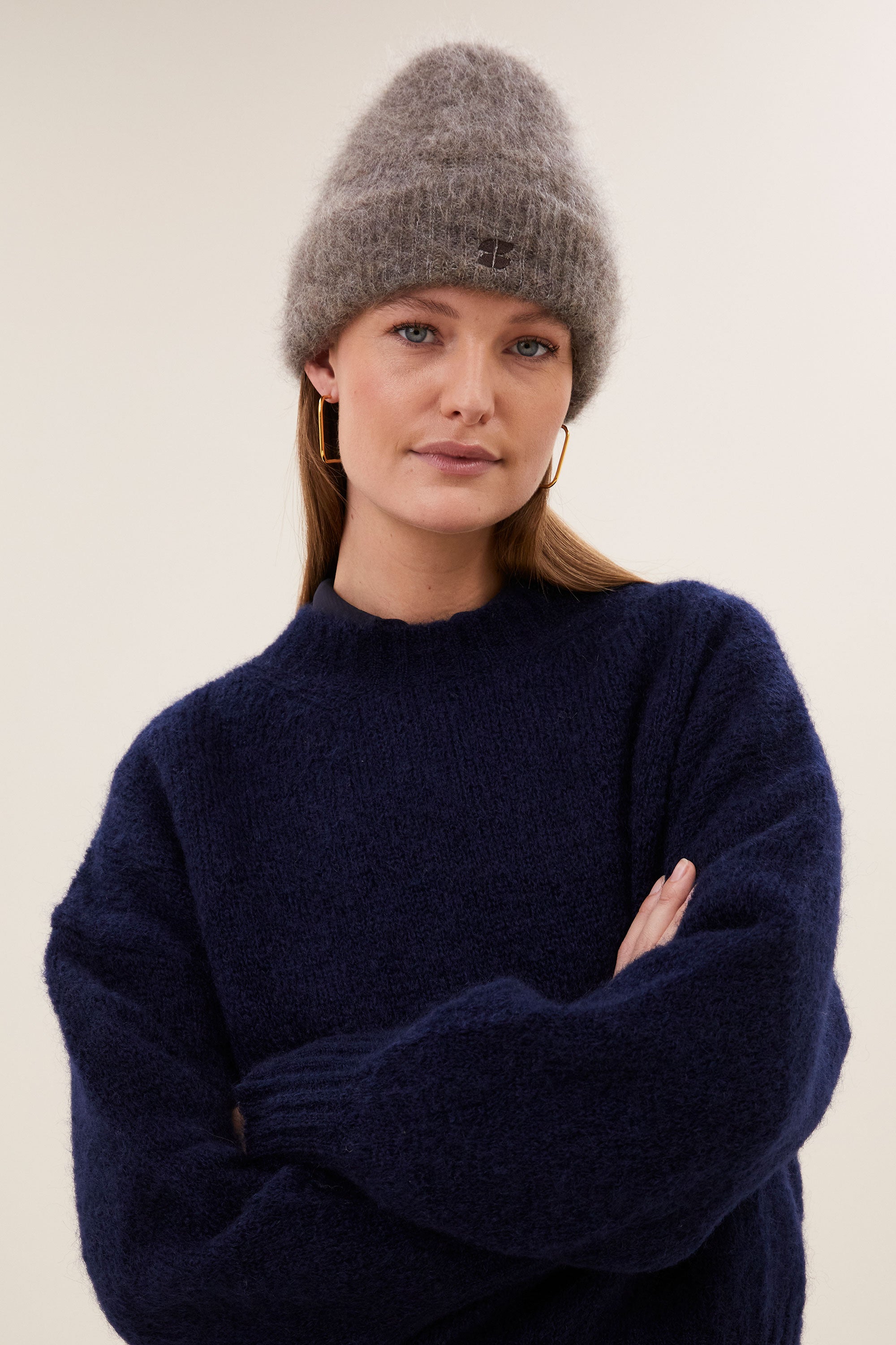 logo norton beanie | dark biscuit