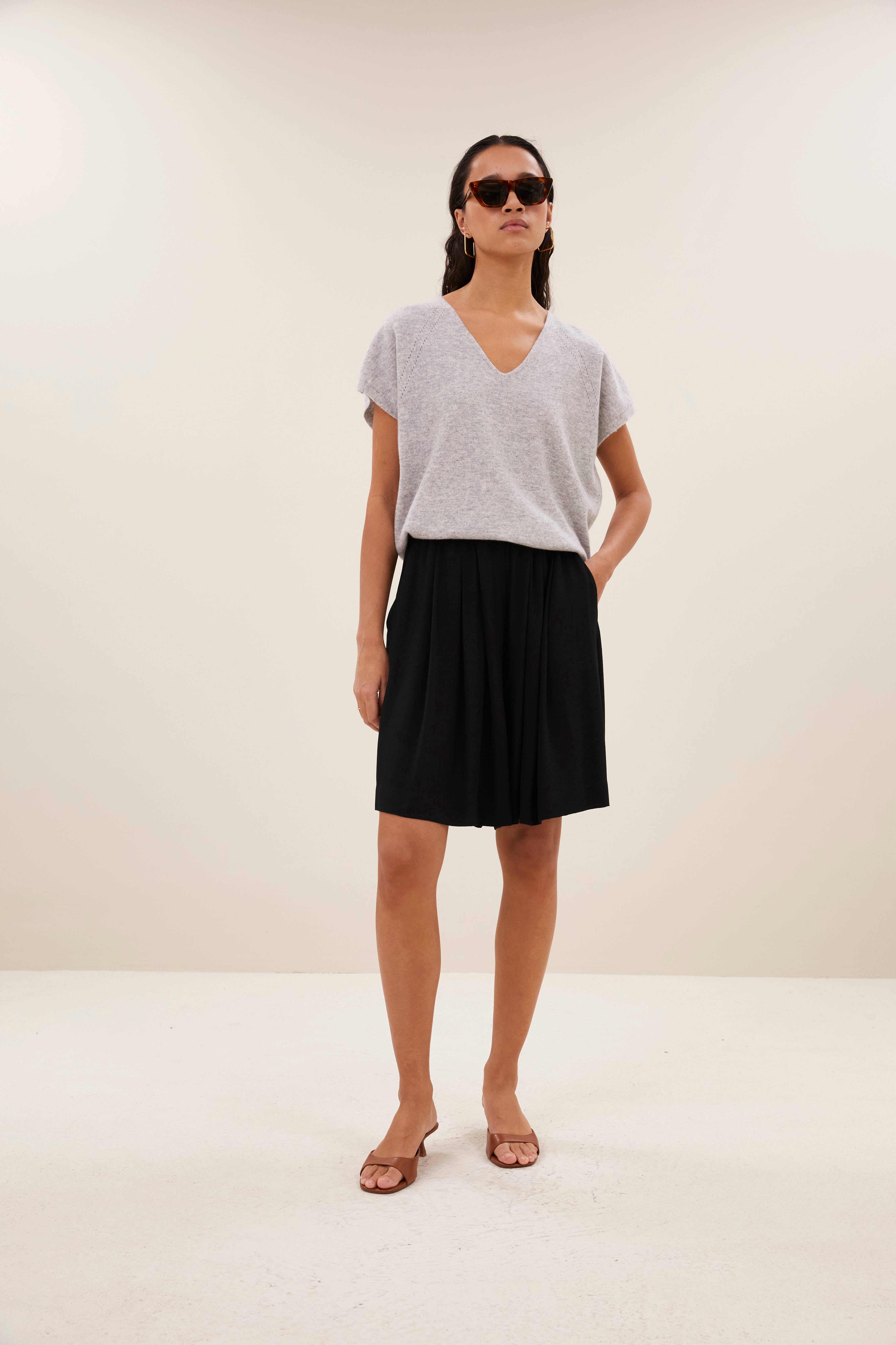 shorts-dolce shorts jet black-by-bar-sfeerbeeld
