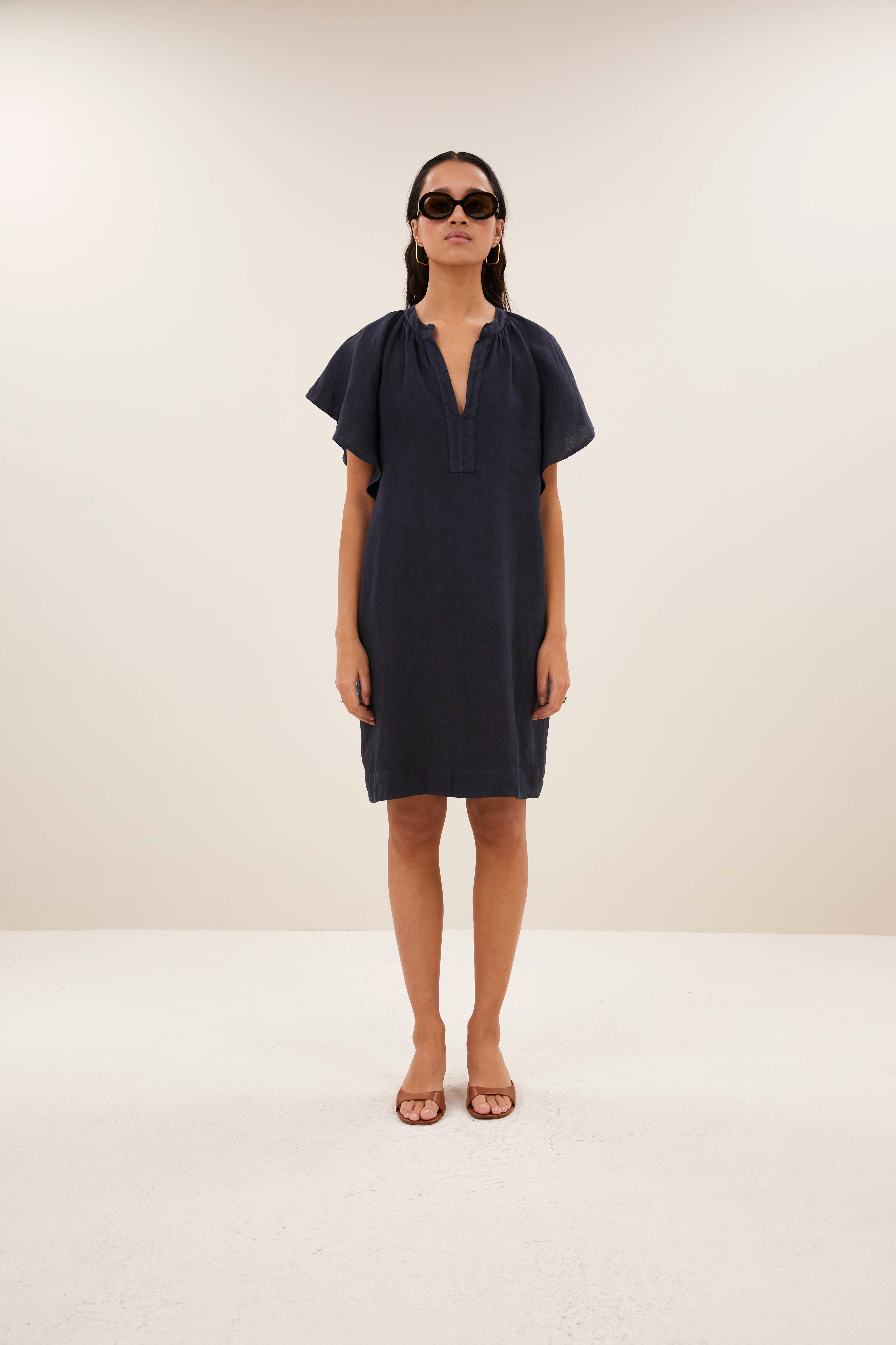 dress-vina linen dress midnight-by-bar-detail