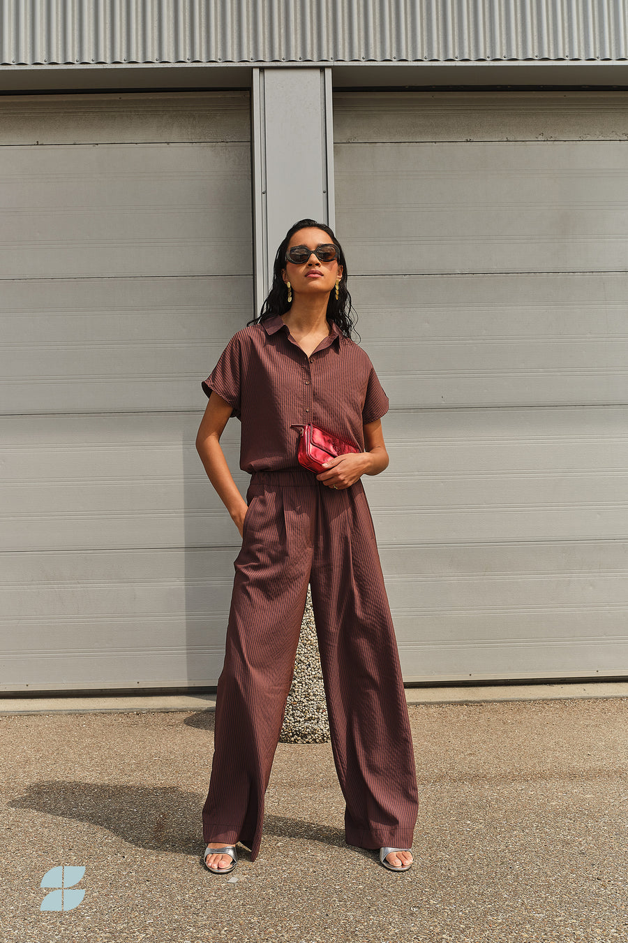 celin-tan-stripe-pants-tanning-stripe-verborgen steekzakken-hoge taille-gerecycled polyester-by-bar-sfeerbeeld