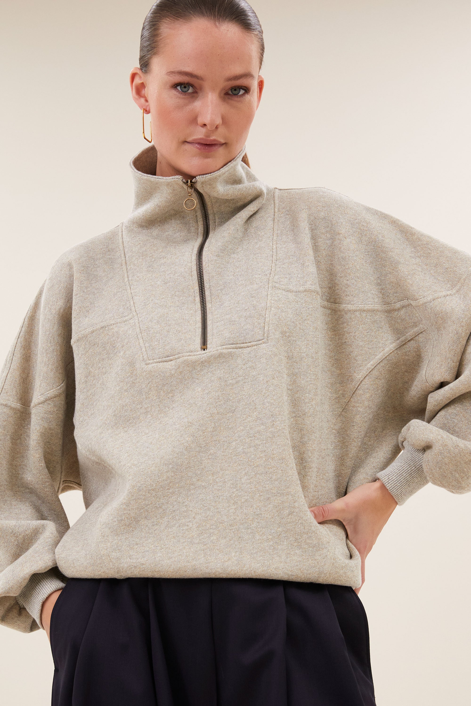 roos sparkle sweater | gold