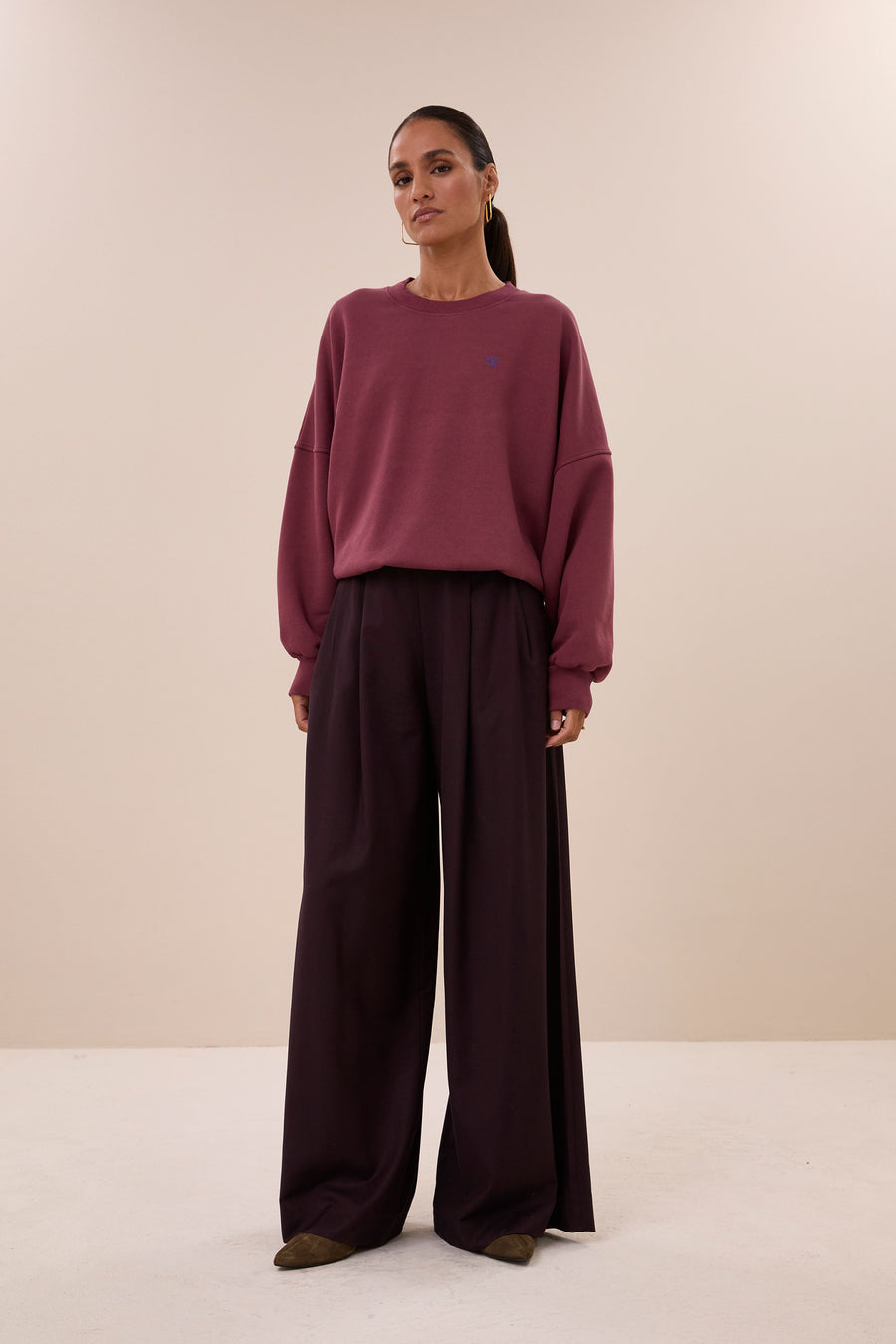 malyn logo sweater | burgundy crush