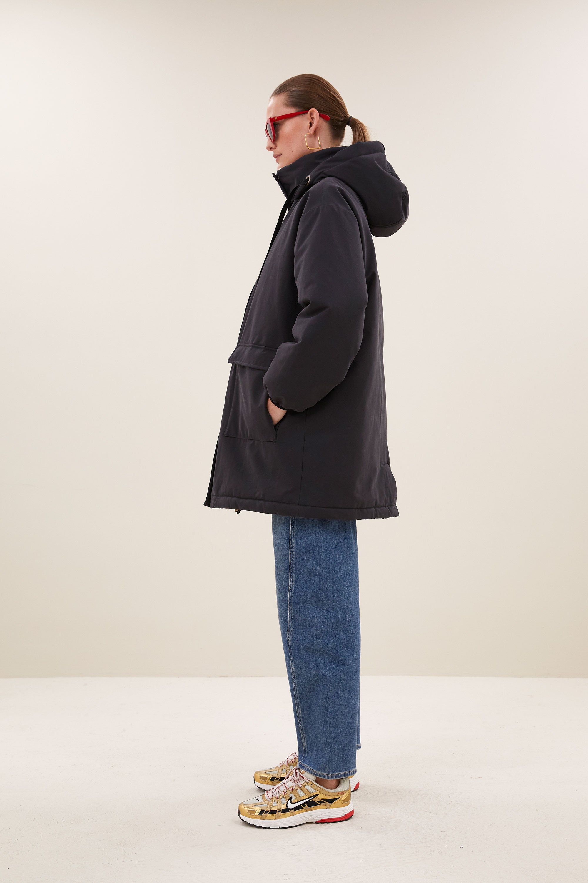 dean-long-parka-jet-black-all-time classic-hoge hals-rits- en knoopsluiting-by-bar-aanvullende-foto