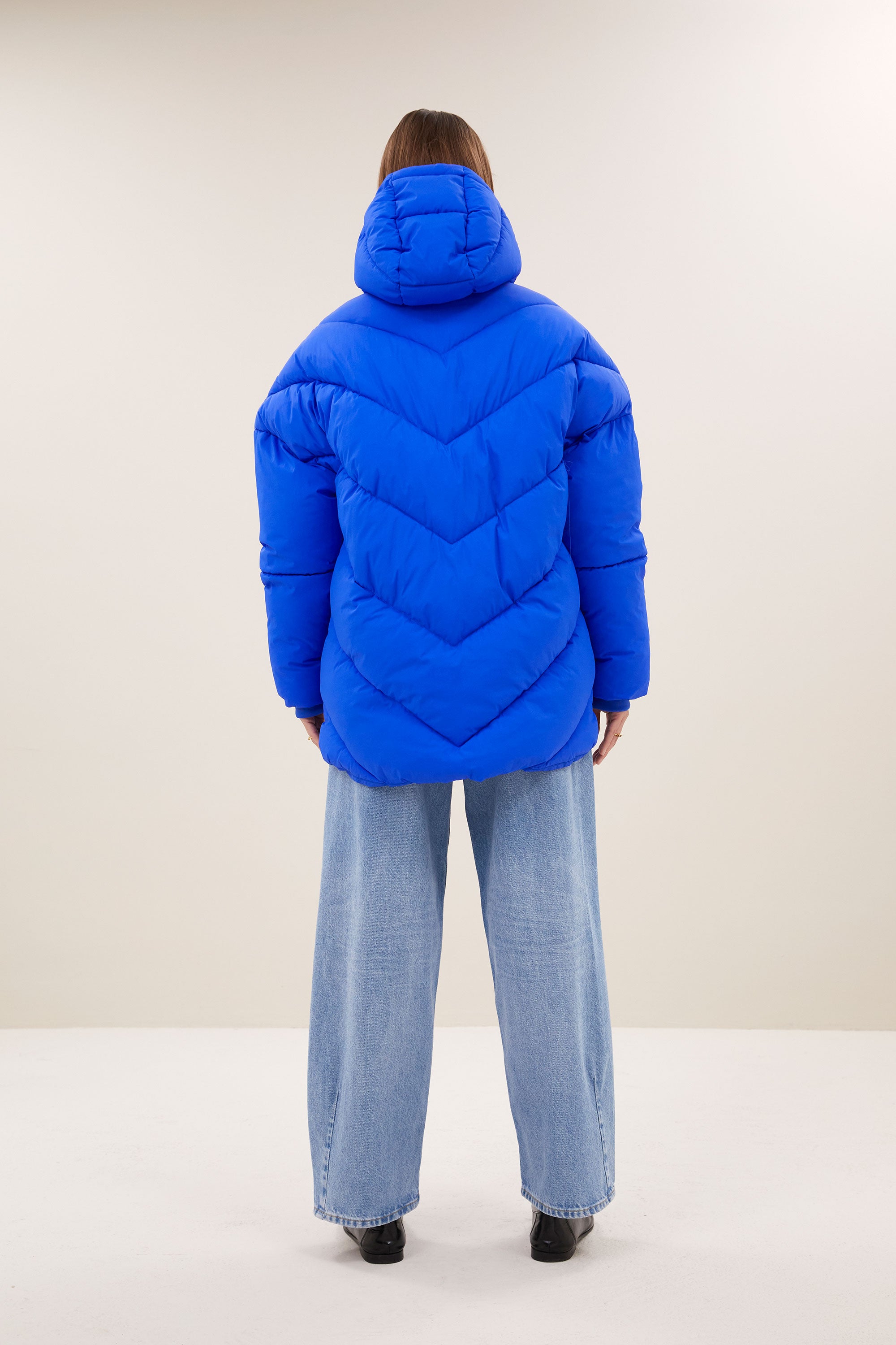 franky-jacket-kingsblue-all-time classic-gemaakt door weefspecialist-rits- en knoopsluiting-by-bar-achteraanzicht