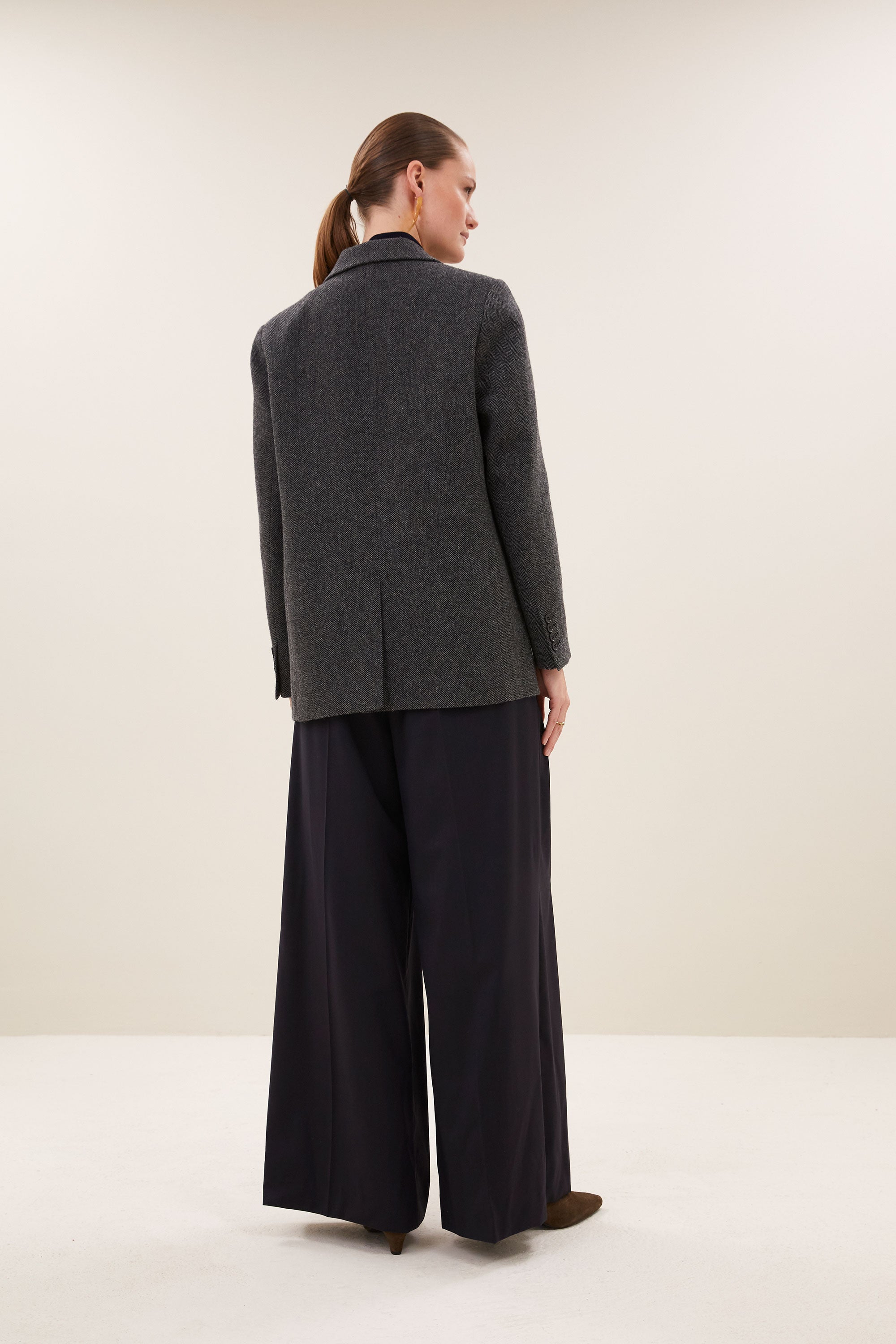 nes herringbone blazer | dark grey melee