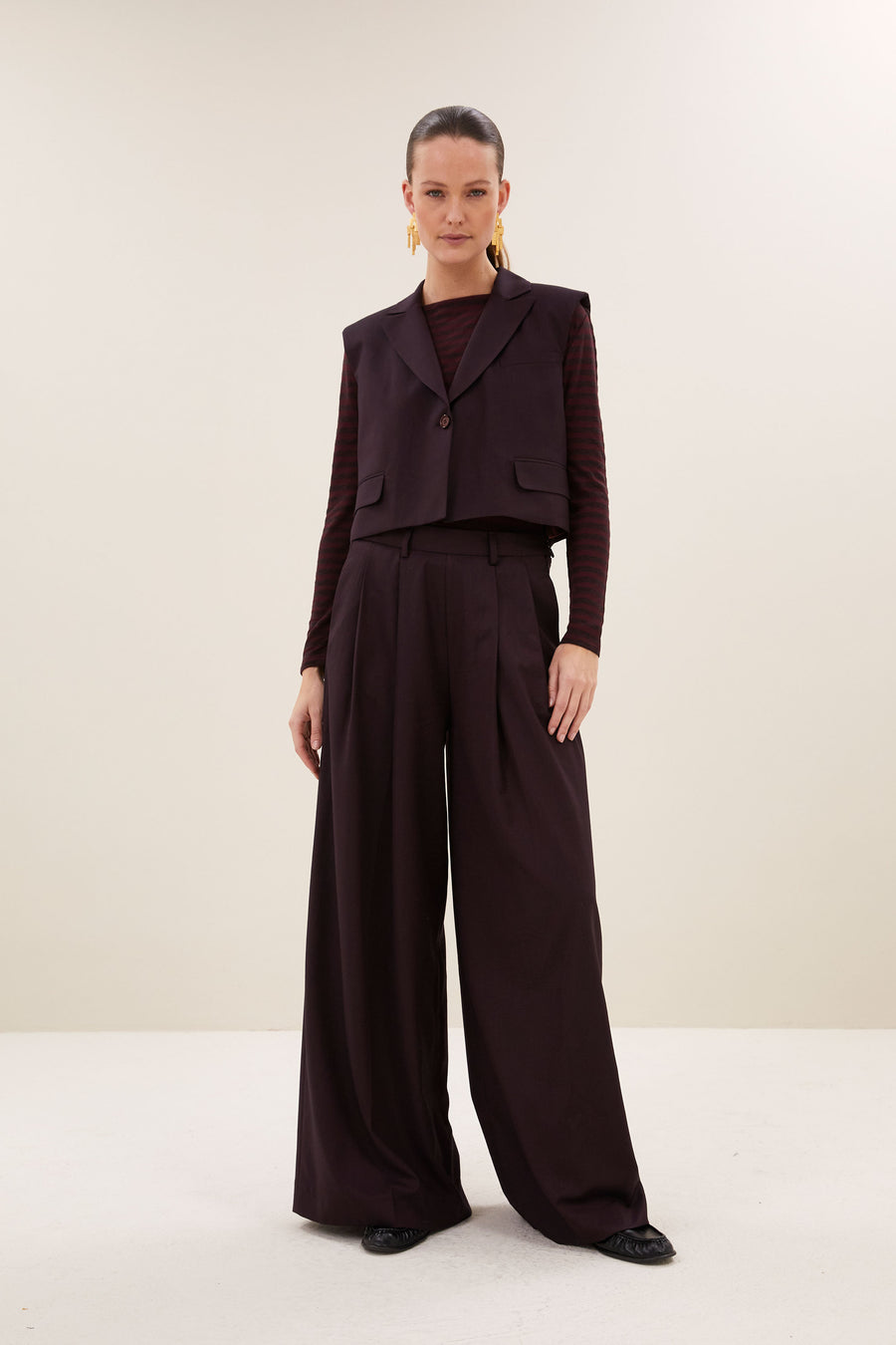 bobi gilet | dark wine