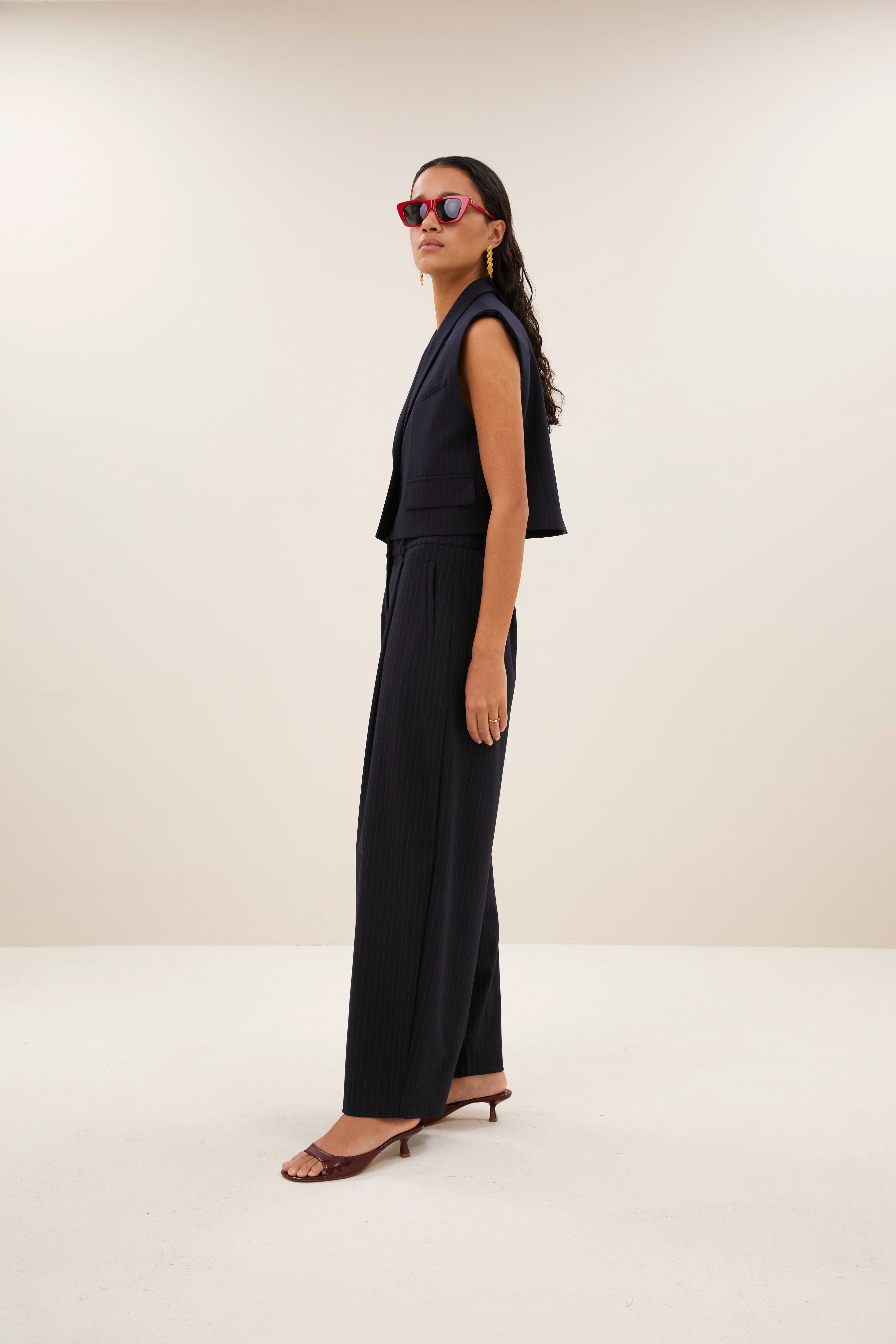 gilet-bobi pinstripe gilet midnight-by-bar-detail