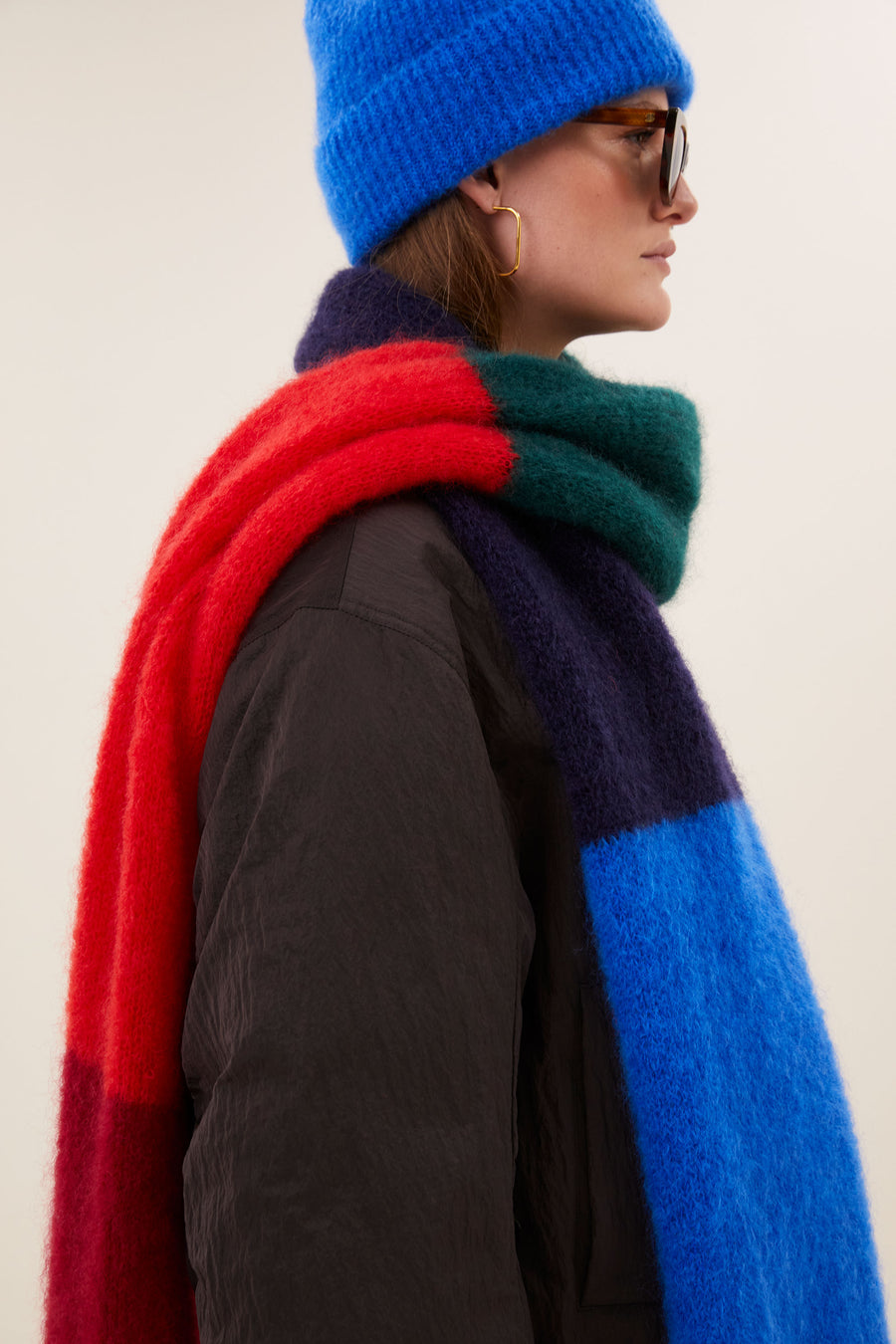leah-striped-scarf-multi-stripe-1-all-time classic-mix van mohair-by-bar-sfeerbeeld